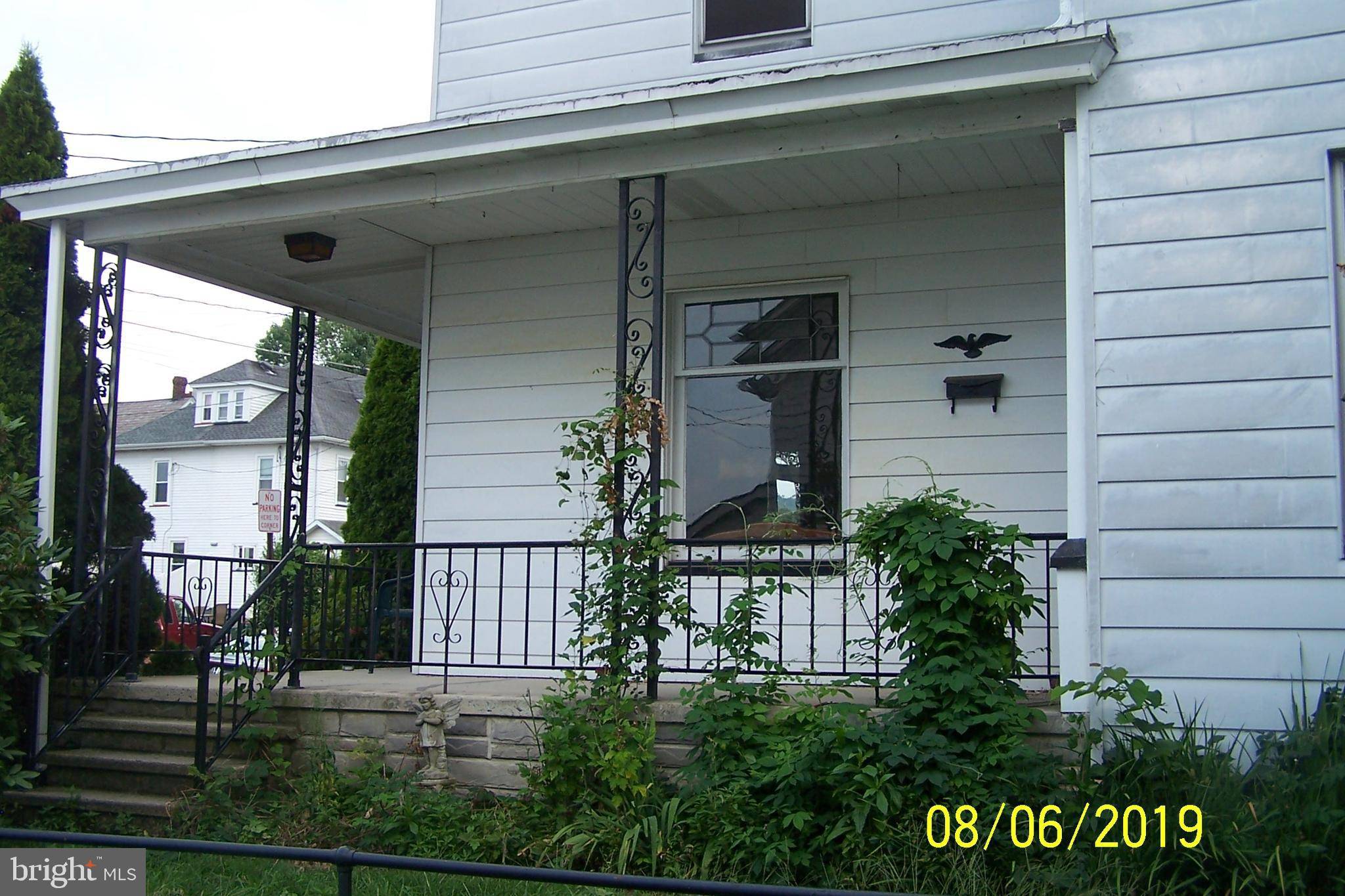 Lehighton, PA 18235,324 CYPRESS ST