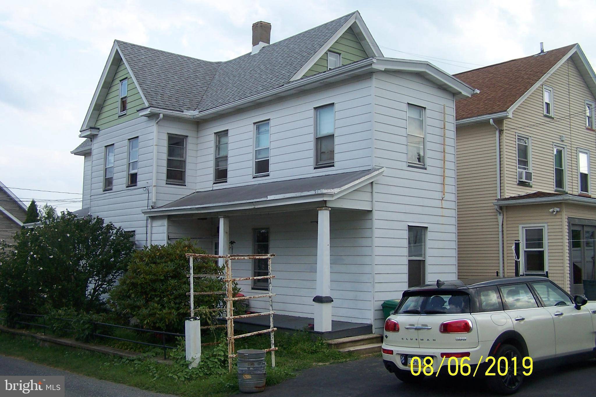 Lehighton, PA 18235,324 CYPRESS ST