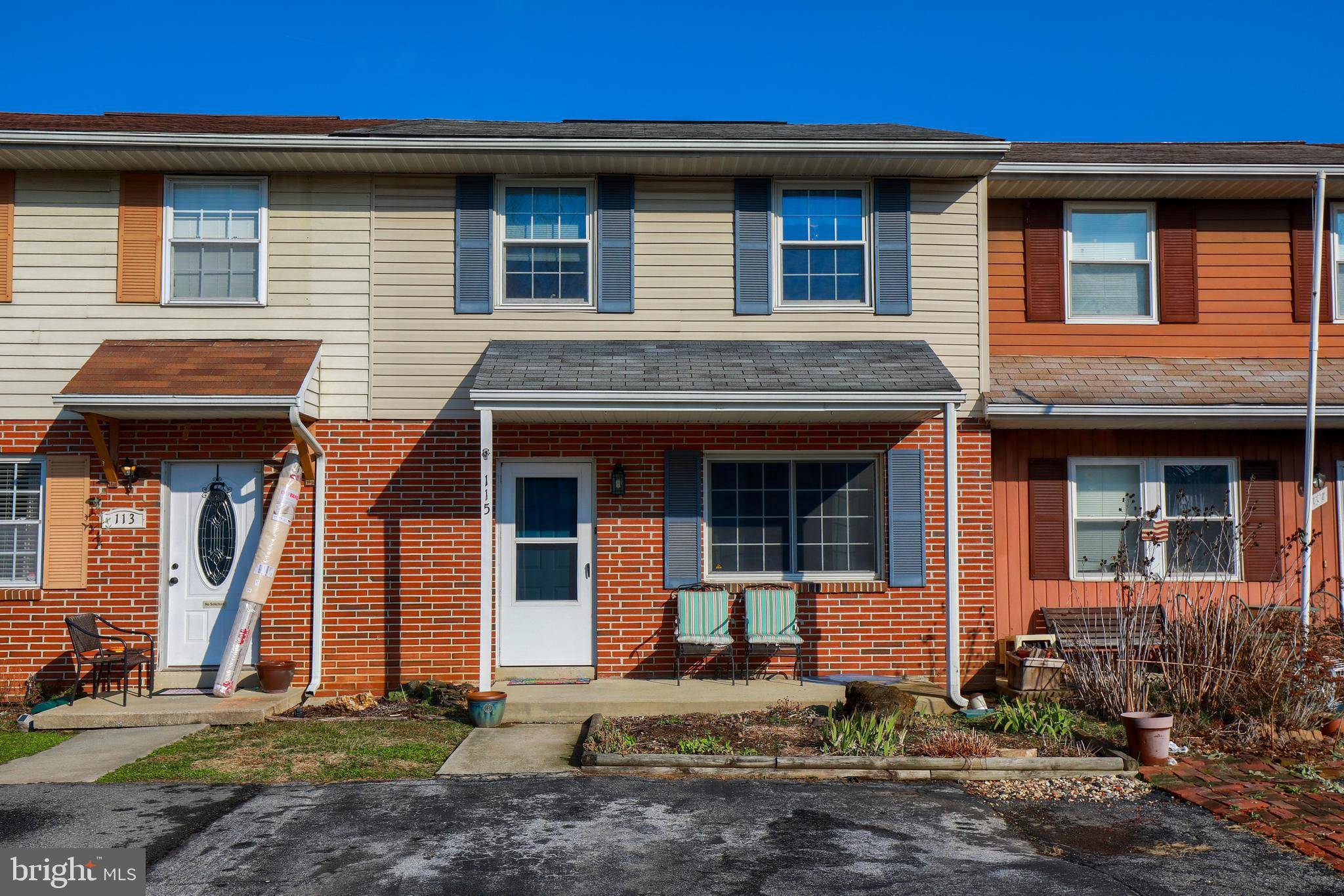 Marietta, PA 17547,115 MAPLEWOOD LN