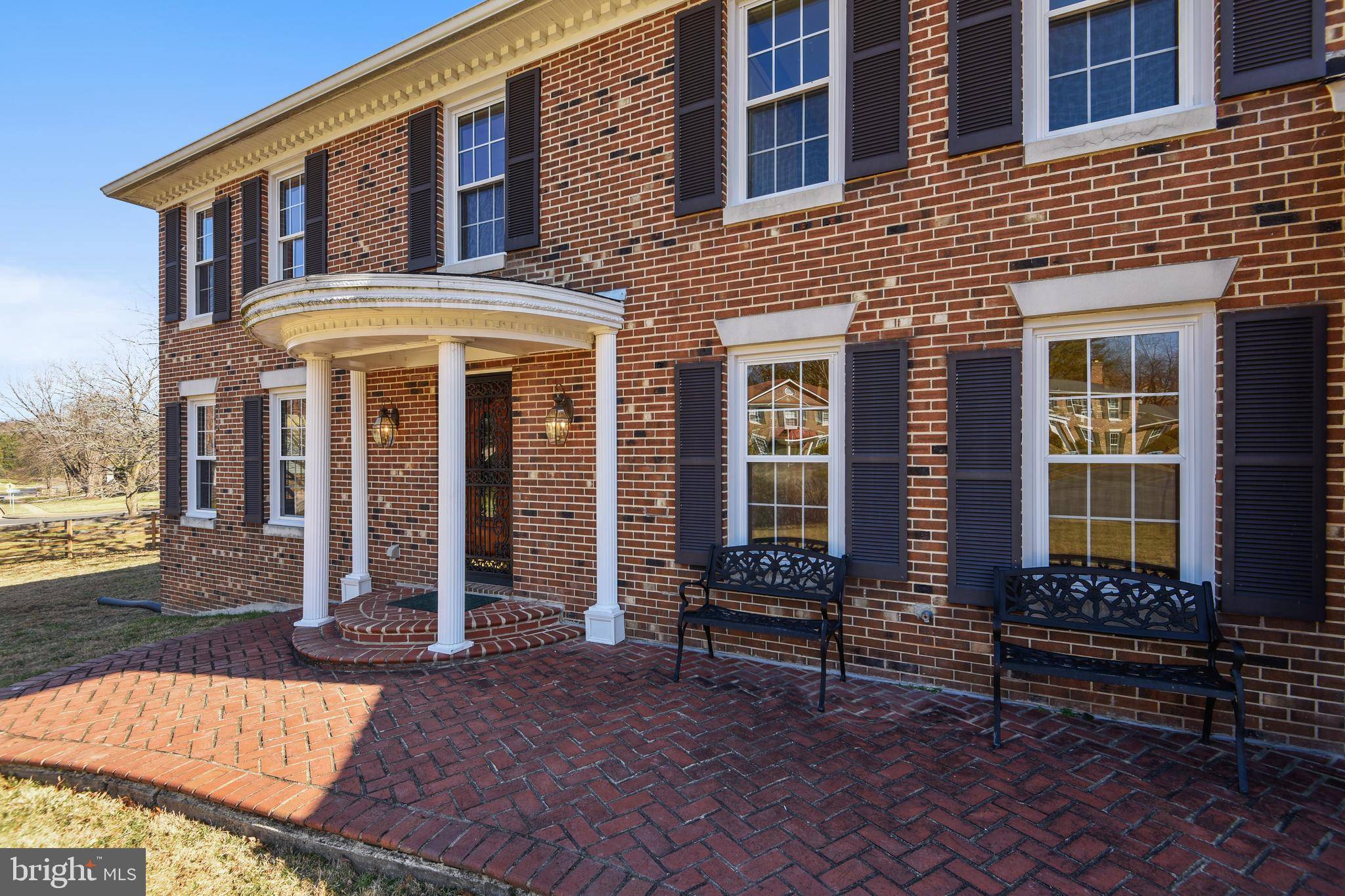 Vienna, VA 22181,9926 TARTAN CT