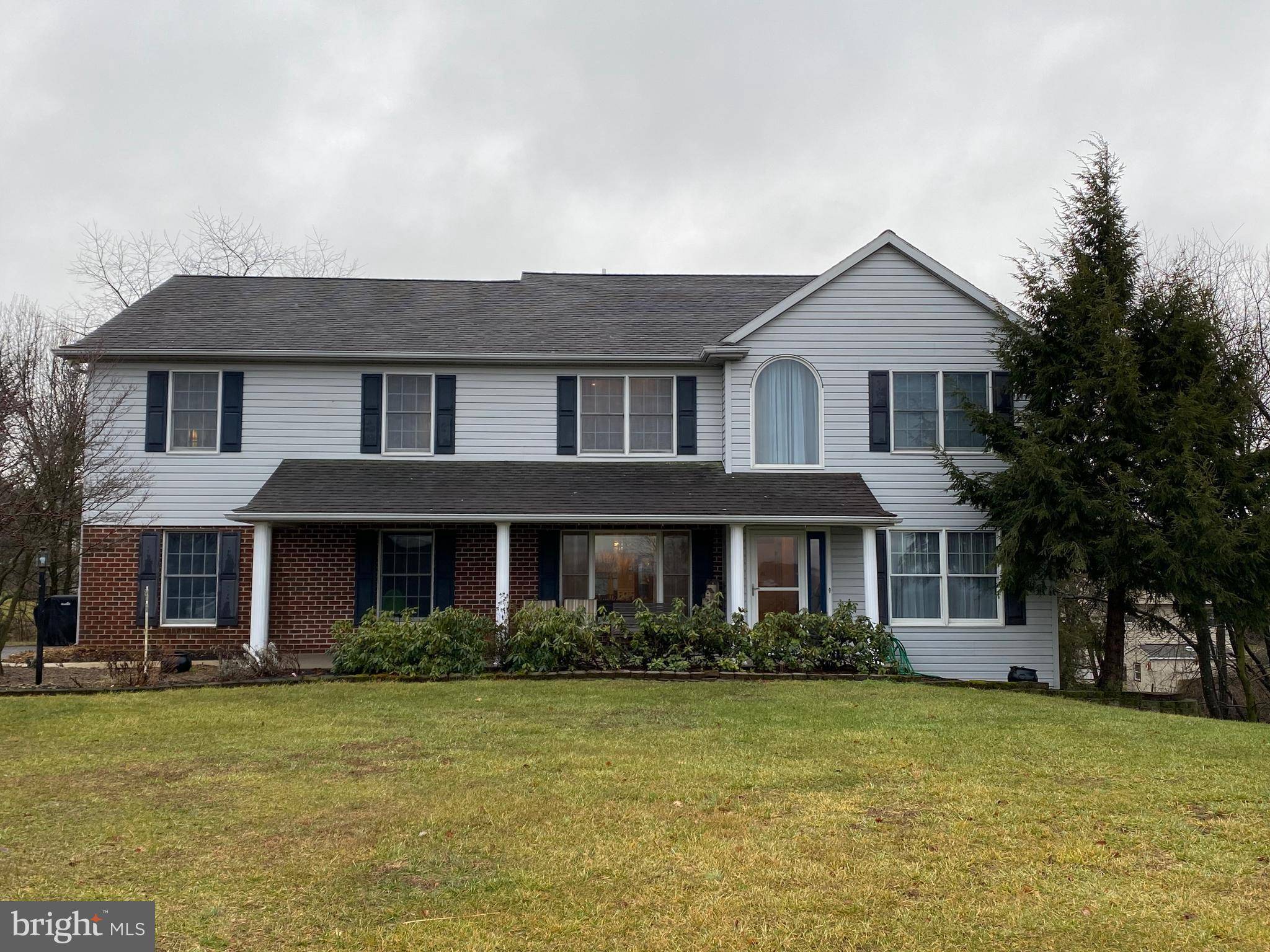 Chambersburg, PA 17201,108 GRIMSBY CT