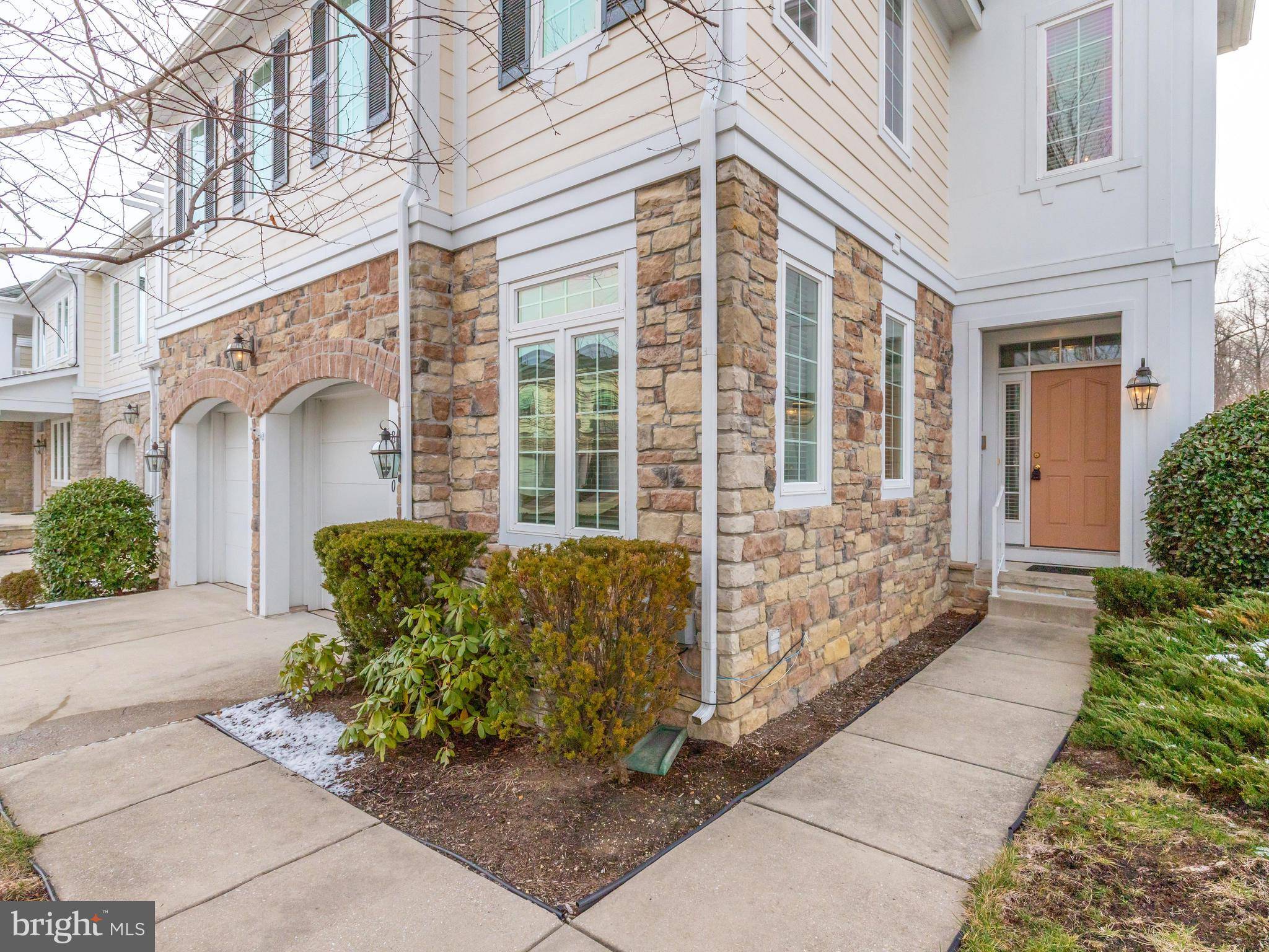 Columbia, MD 21045,8710 ENDLESS OCEAN WAY #1