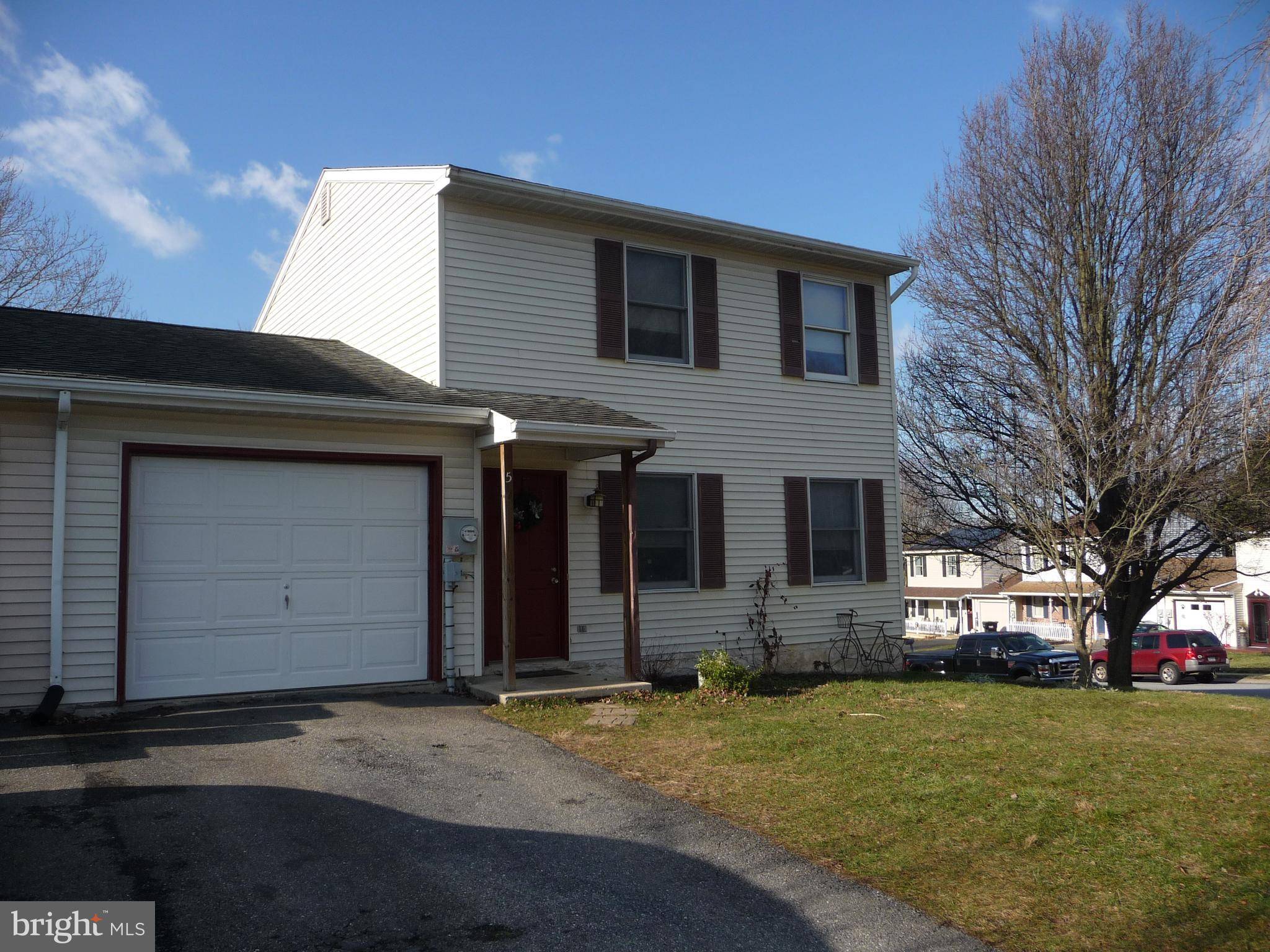 Millersville, PA 17551,5 RUSSET LN