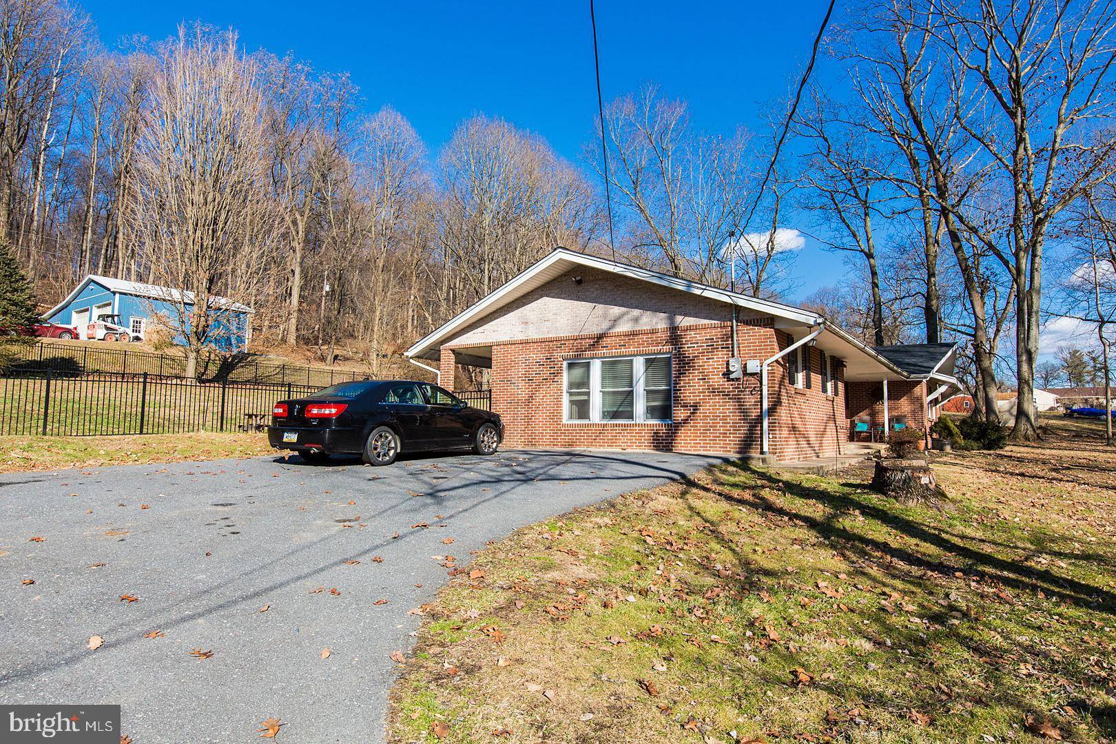 Pequea, PA 17565,1195 PENNSY RD