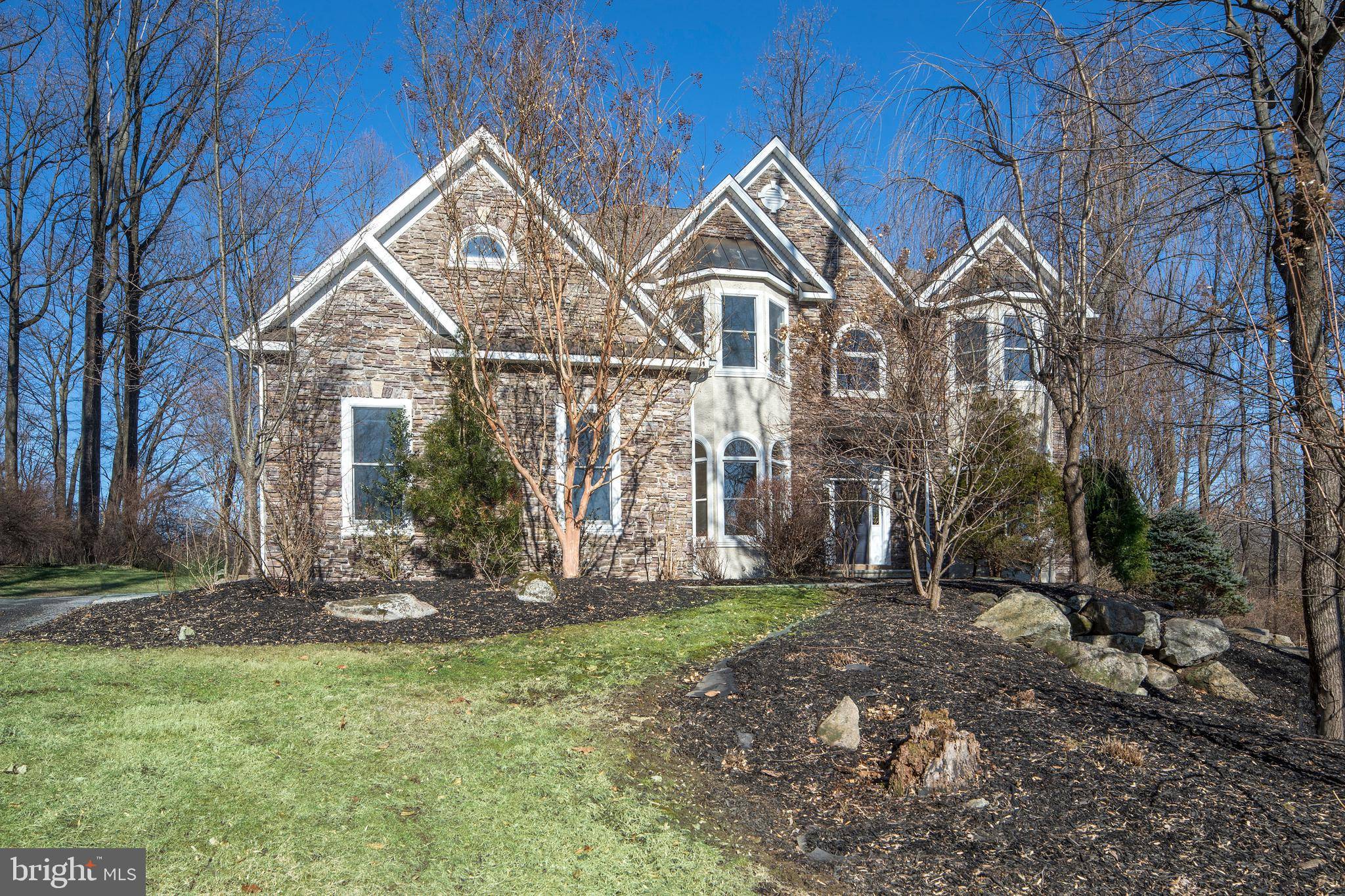 Hellertown, PA 18055,2470 WOODLAND HILLS CT