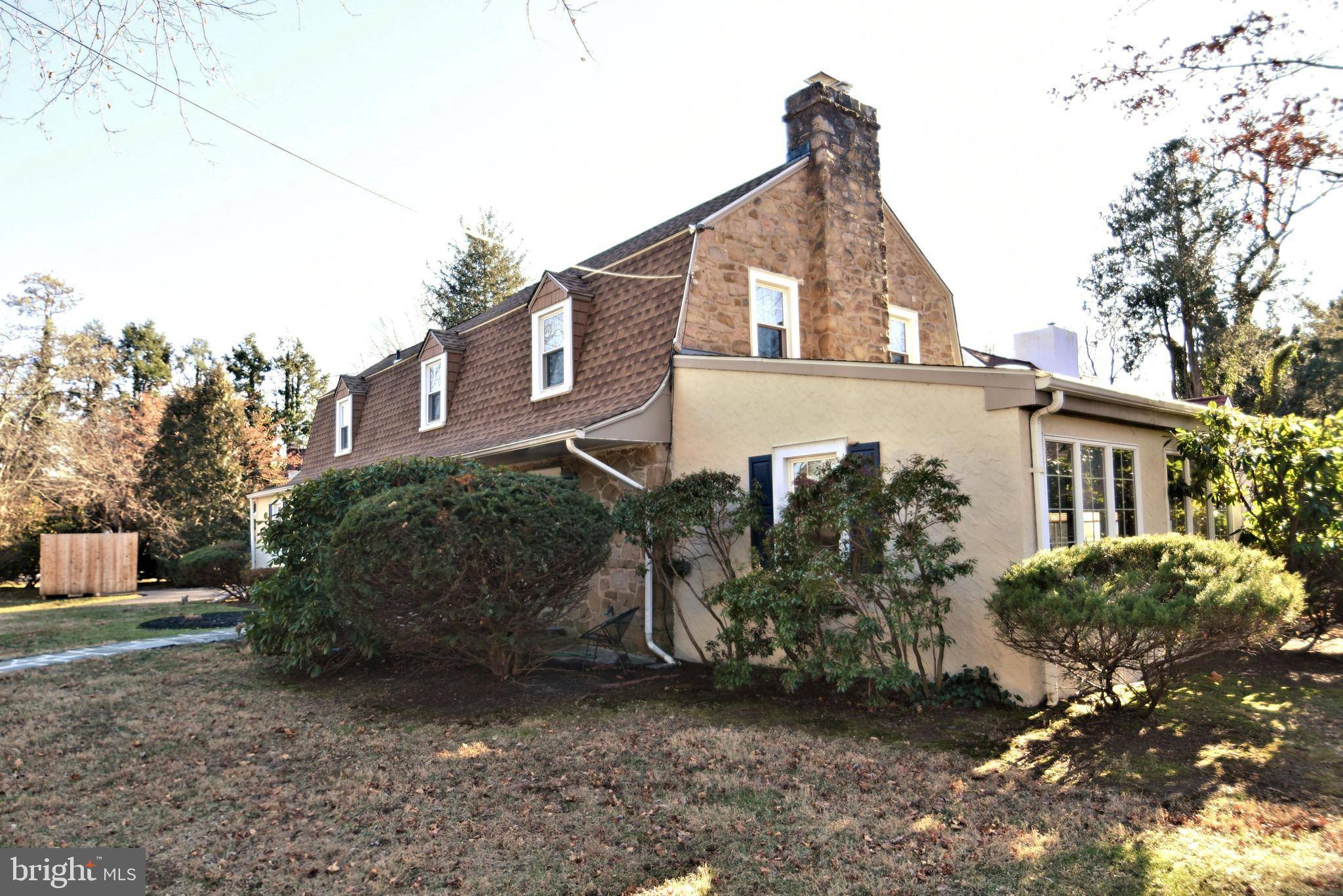 Elkins Park, PA 19027,302 STOWE RD