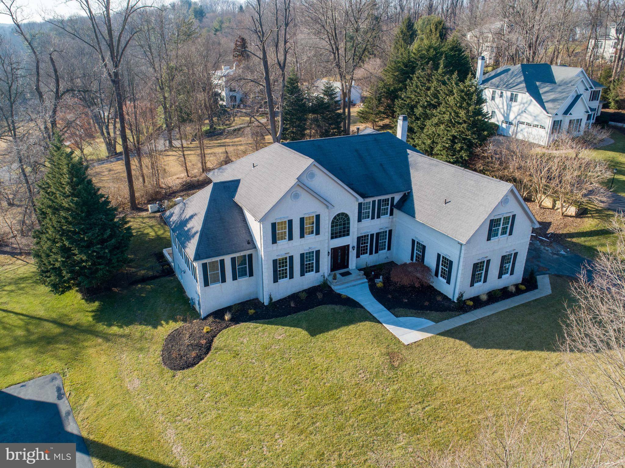 Newtown Square, PA 19073,9 HEATHER WAY