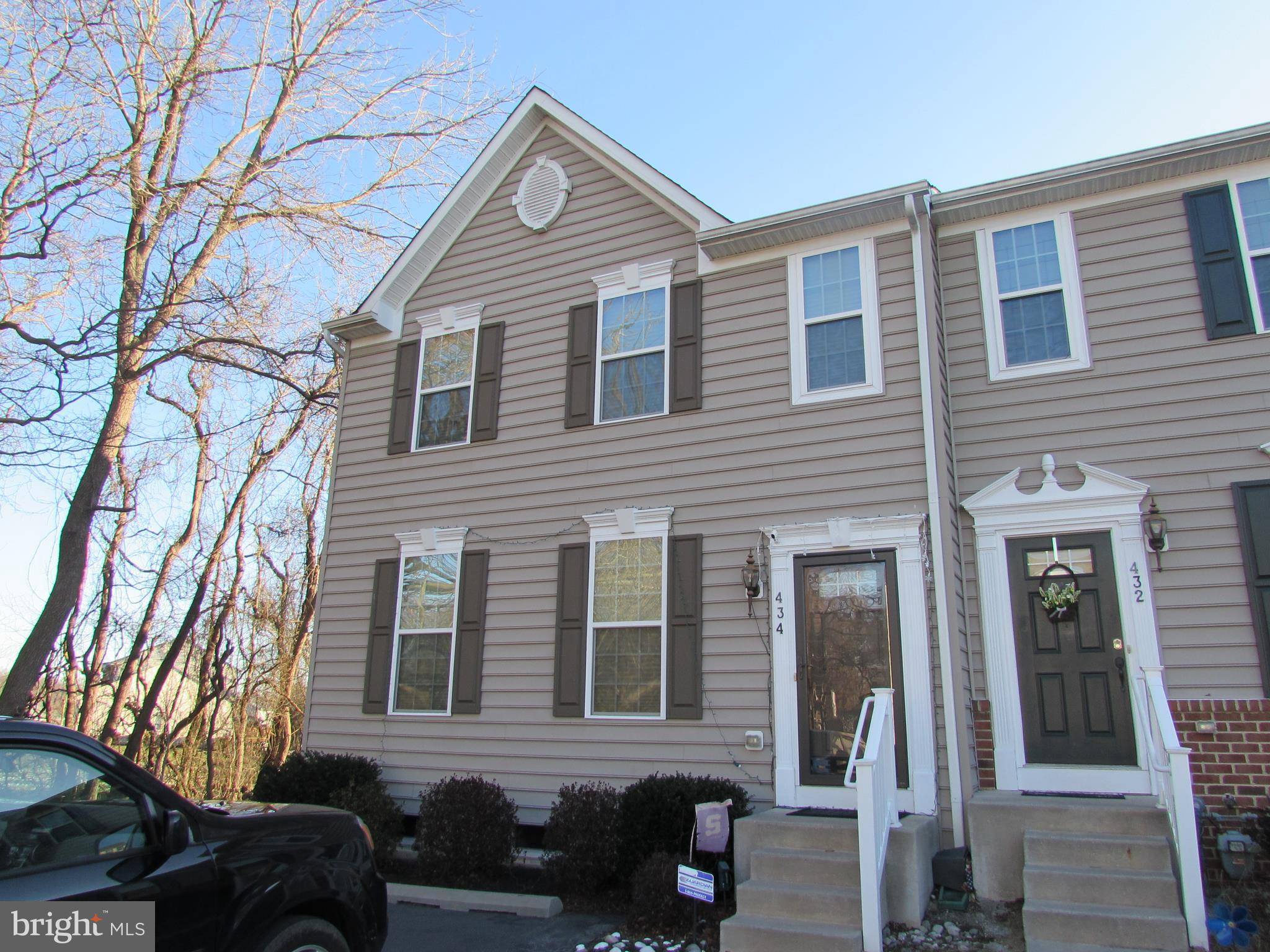 Hockessin, DE 19707,434 SCARECROW CT