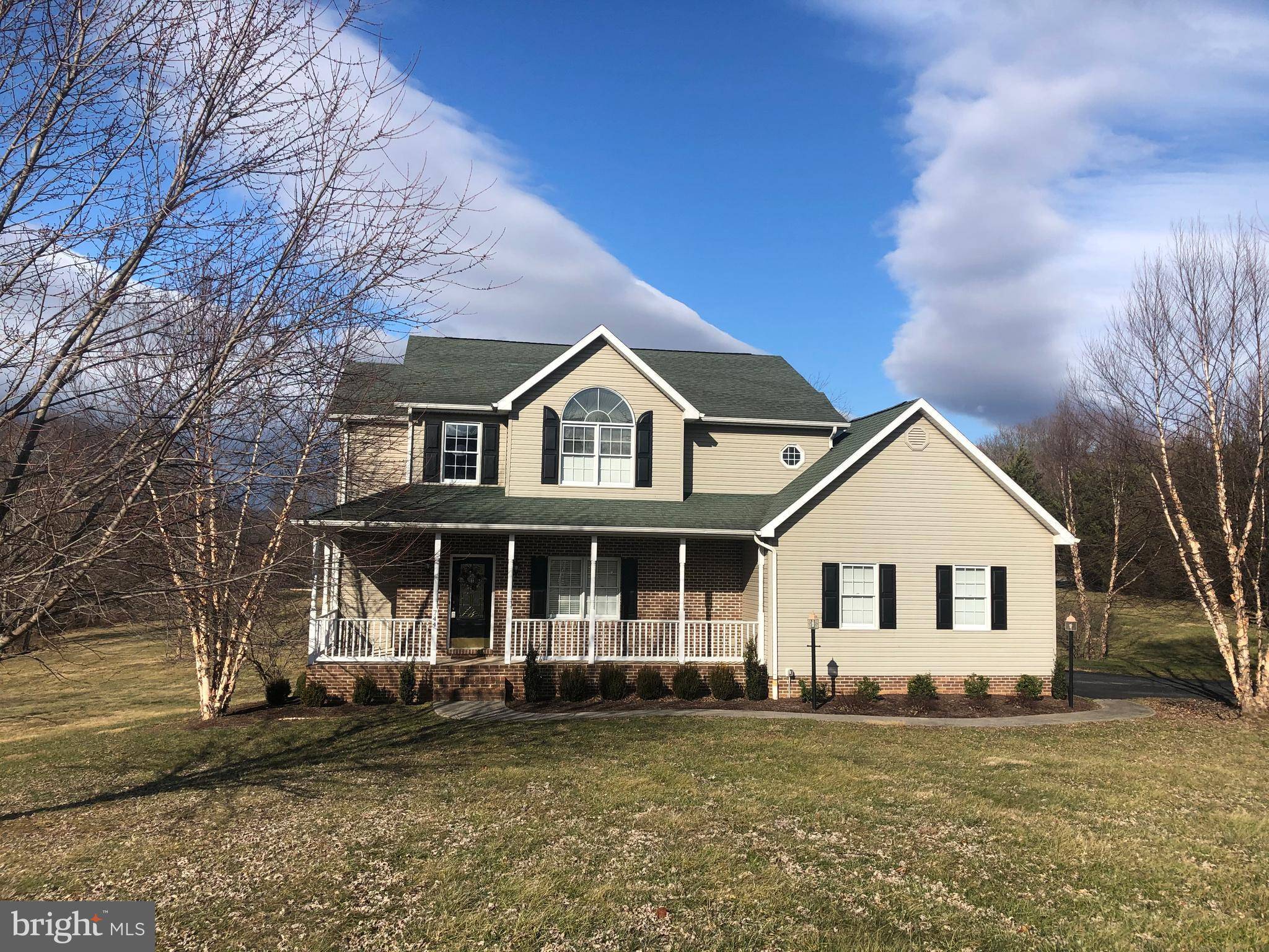 Inwood, WV 25428,744 MCDONALD DR