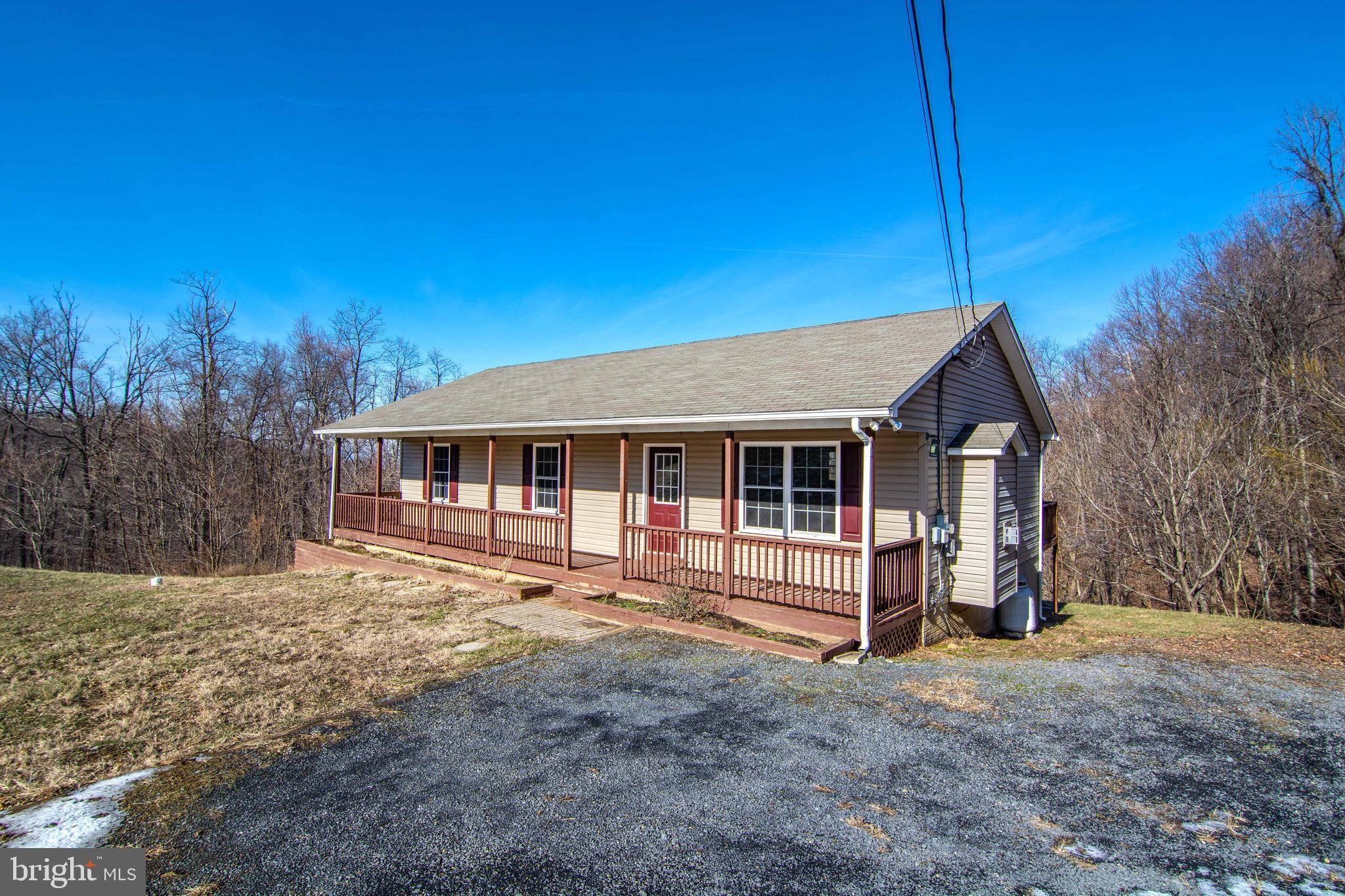 Linden, VA 22642,318 CLIFFSIDE RD