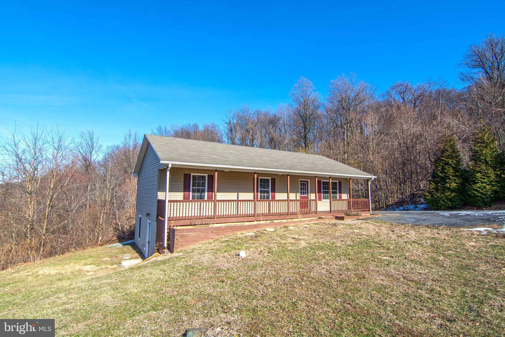 Linden, VA 22642,318 CLIFFSIDE RD