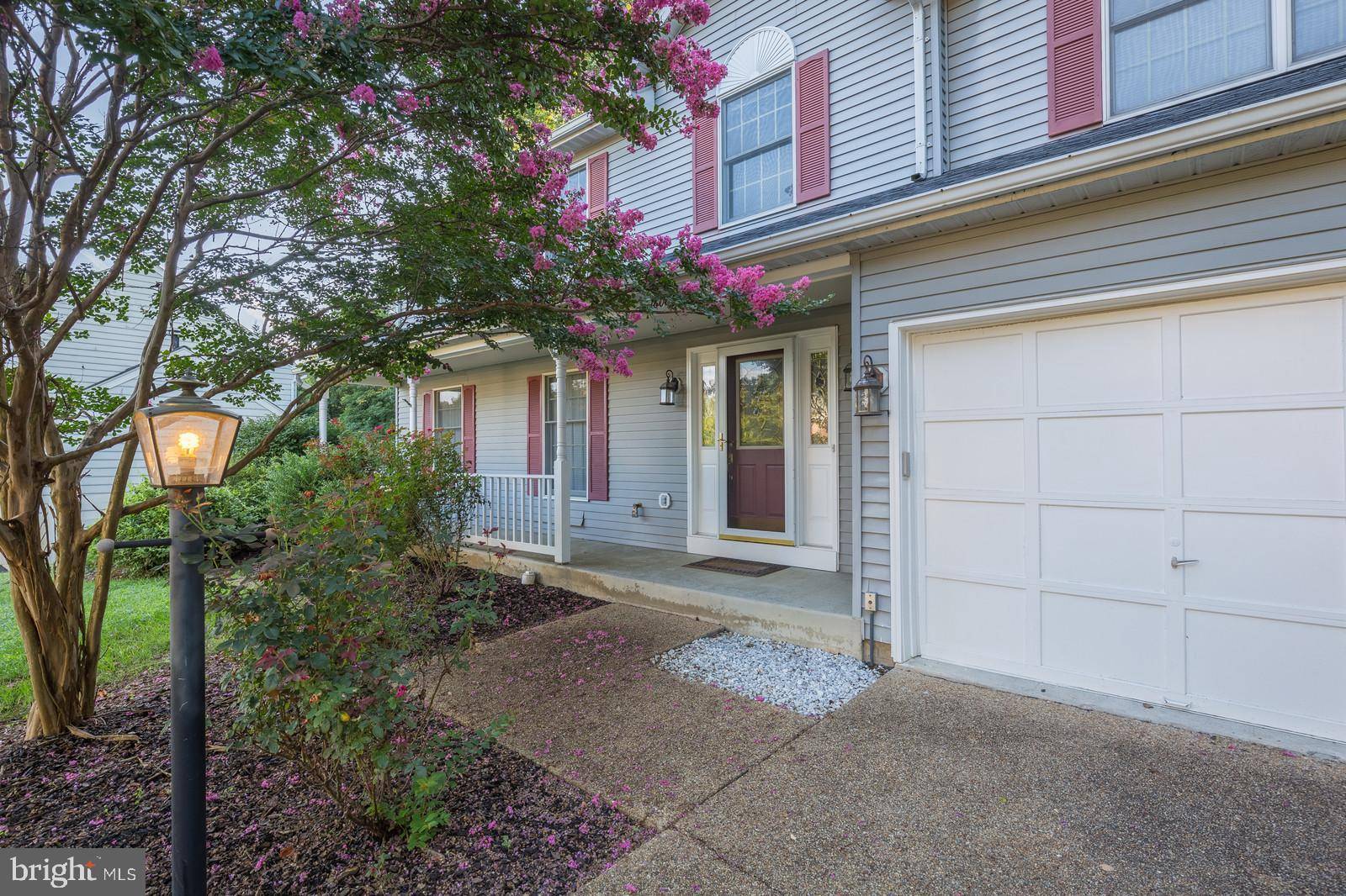 Woodbridge, VA 22191,16005 KENILWORTH CT