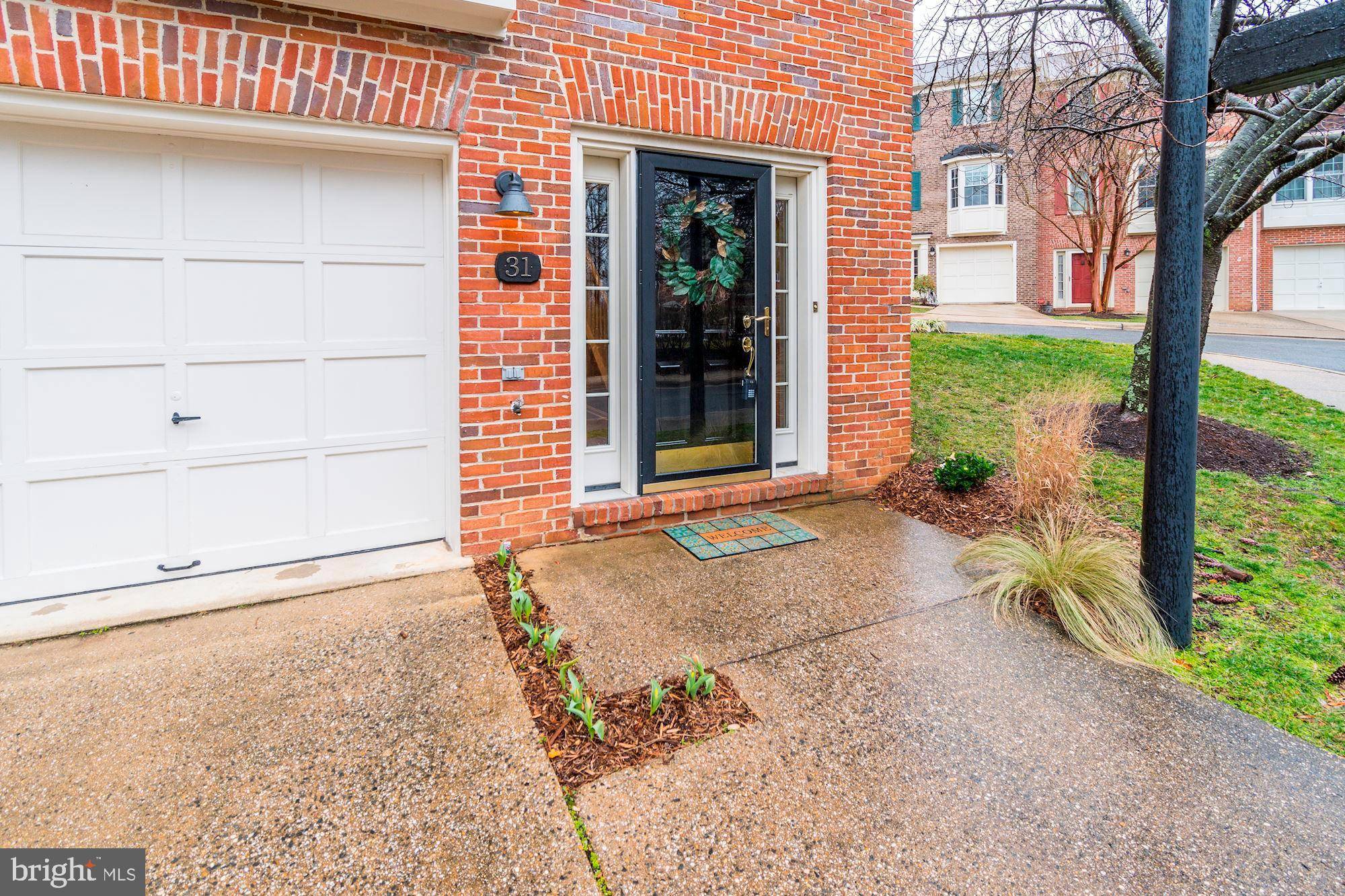 Alexandria, VA 22304,31 CARRIAGE HOUSE CIR