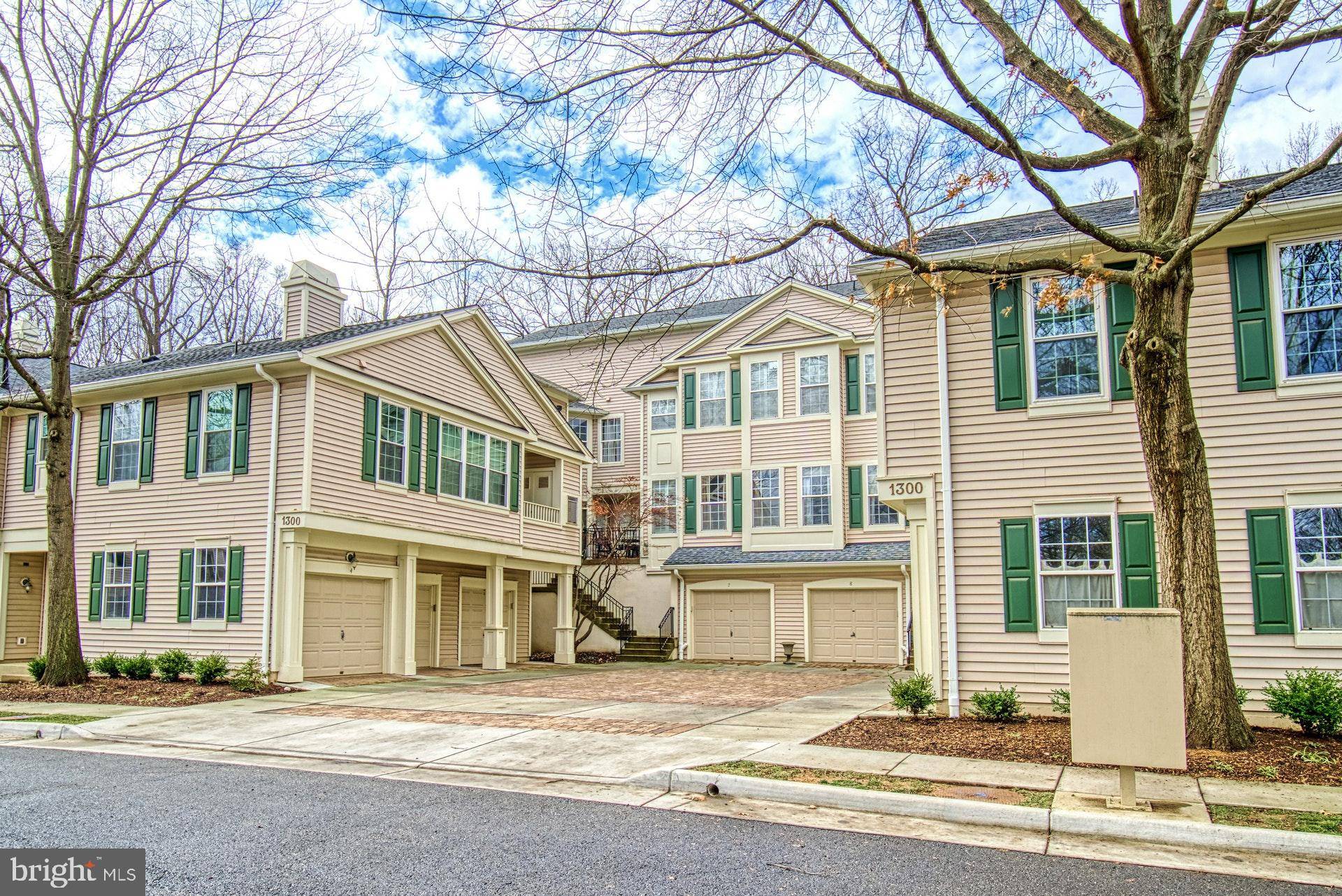 Reston, VA 20194,1300-L WINDLEAF DR #155