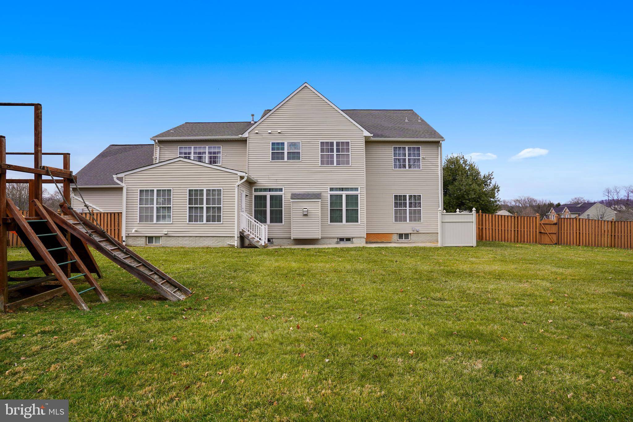 Damascus, MD 20872,9600 FARMVIEW CT