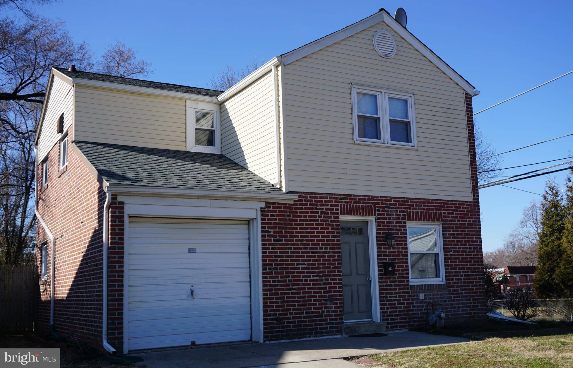 Folcroft, PA 19032,602 ASHLAND AVE