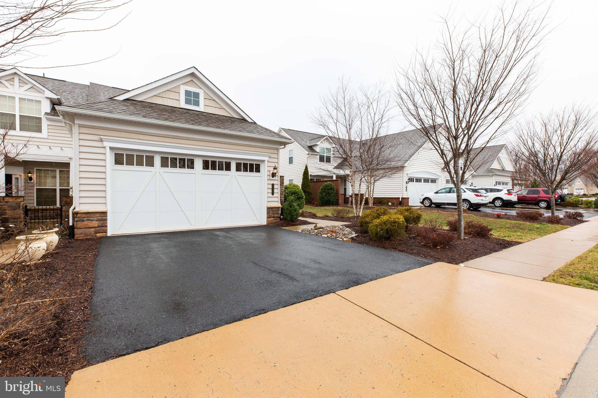 Ashburn, VA 20147,44431 CRUDEN BAY DR