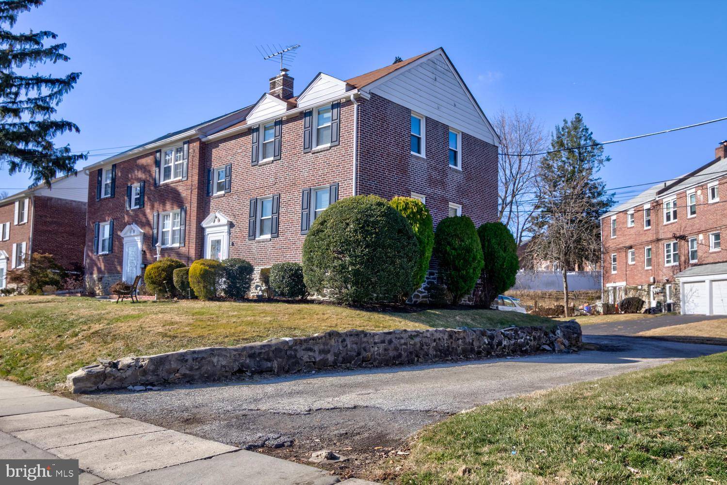 Drexel Hill, PA 19026,208 HIAWATHA LN