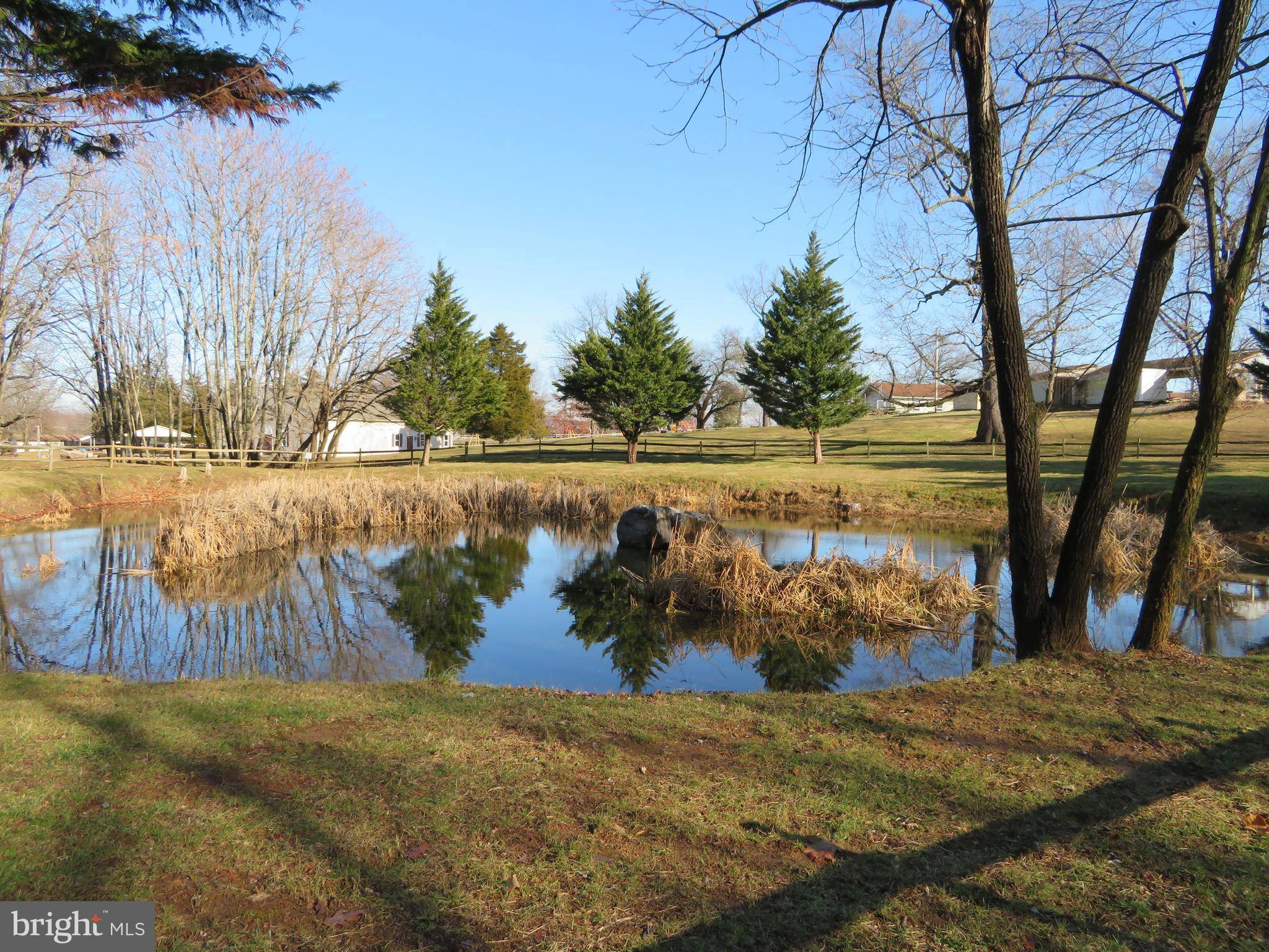 Falling Waters, WV 25419,78-69 YOGI BEAR BLVD