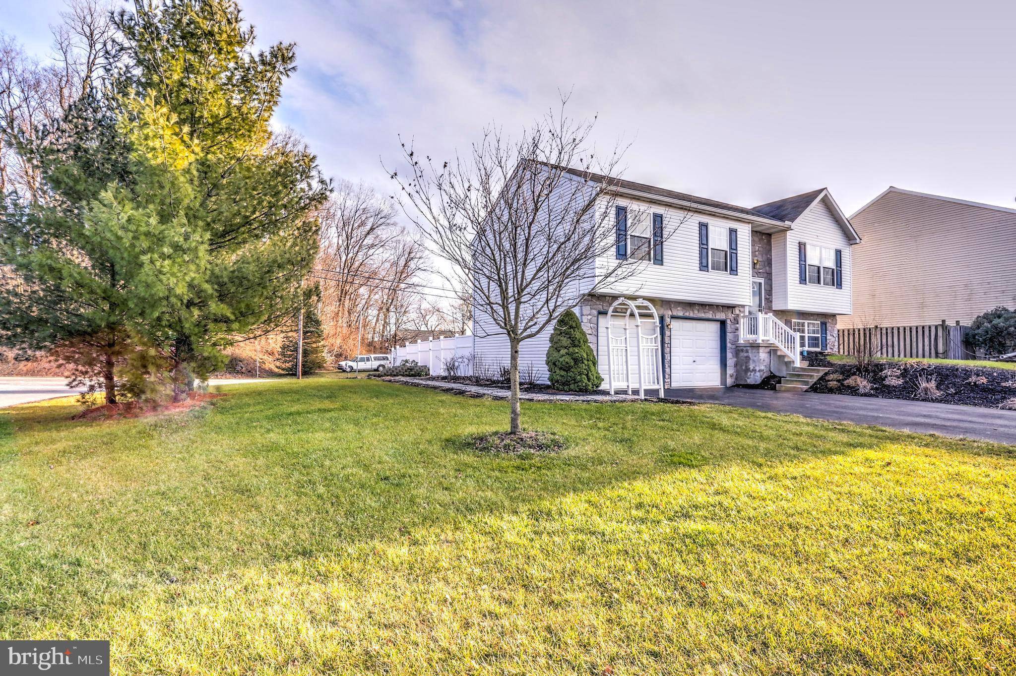 Bainbridge, PA 17502,101-L 29 SKIPJACK WAY