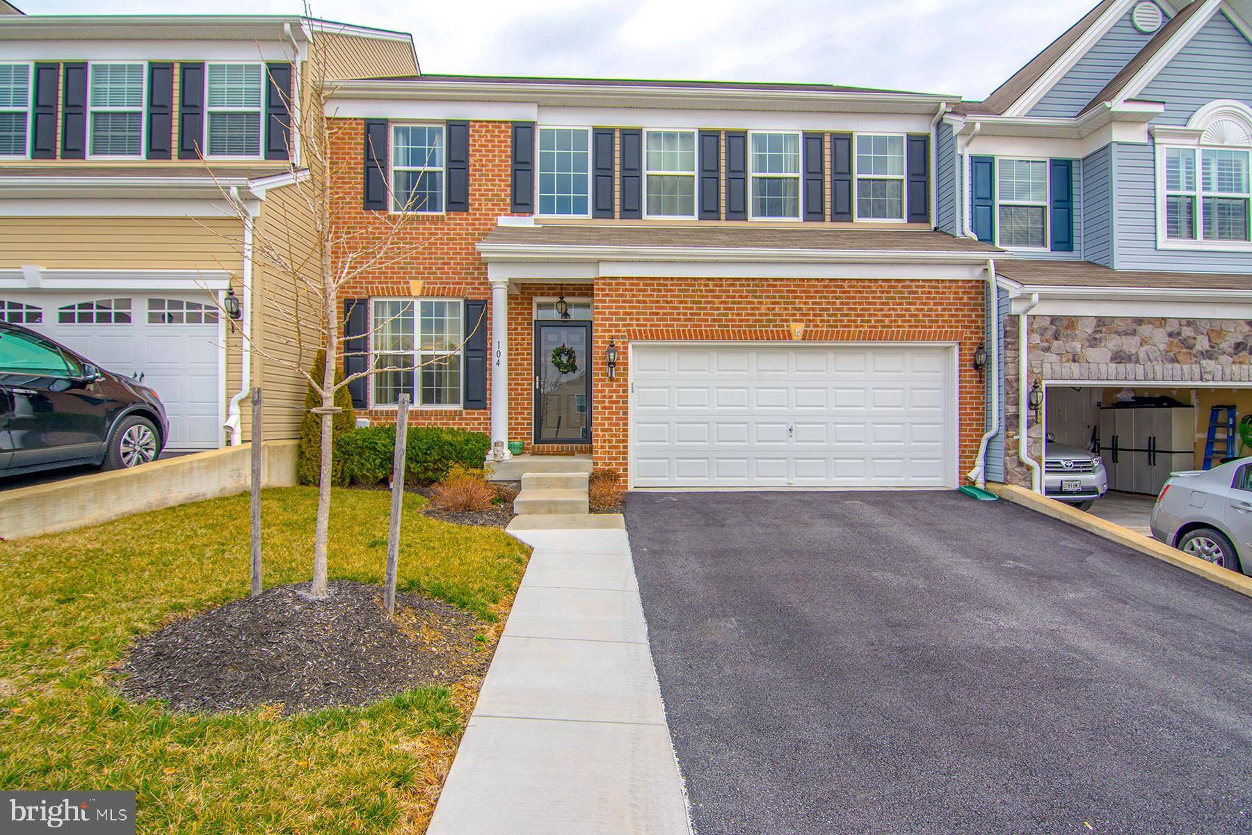 Westminster, MD 21157,104 GREENVALE MEWS DR #29