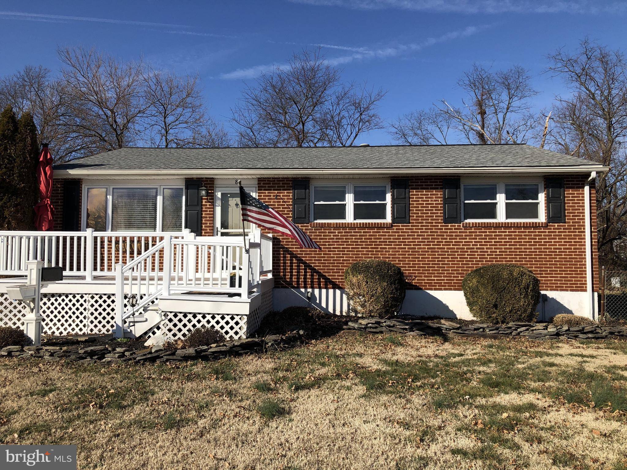 New Castle, DE 19720,8 GILLIS CT