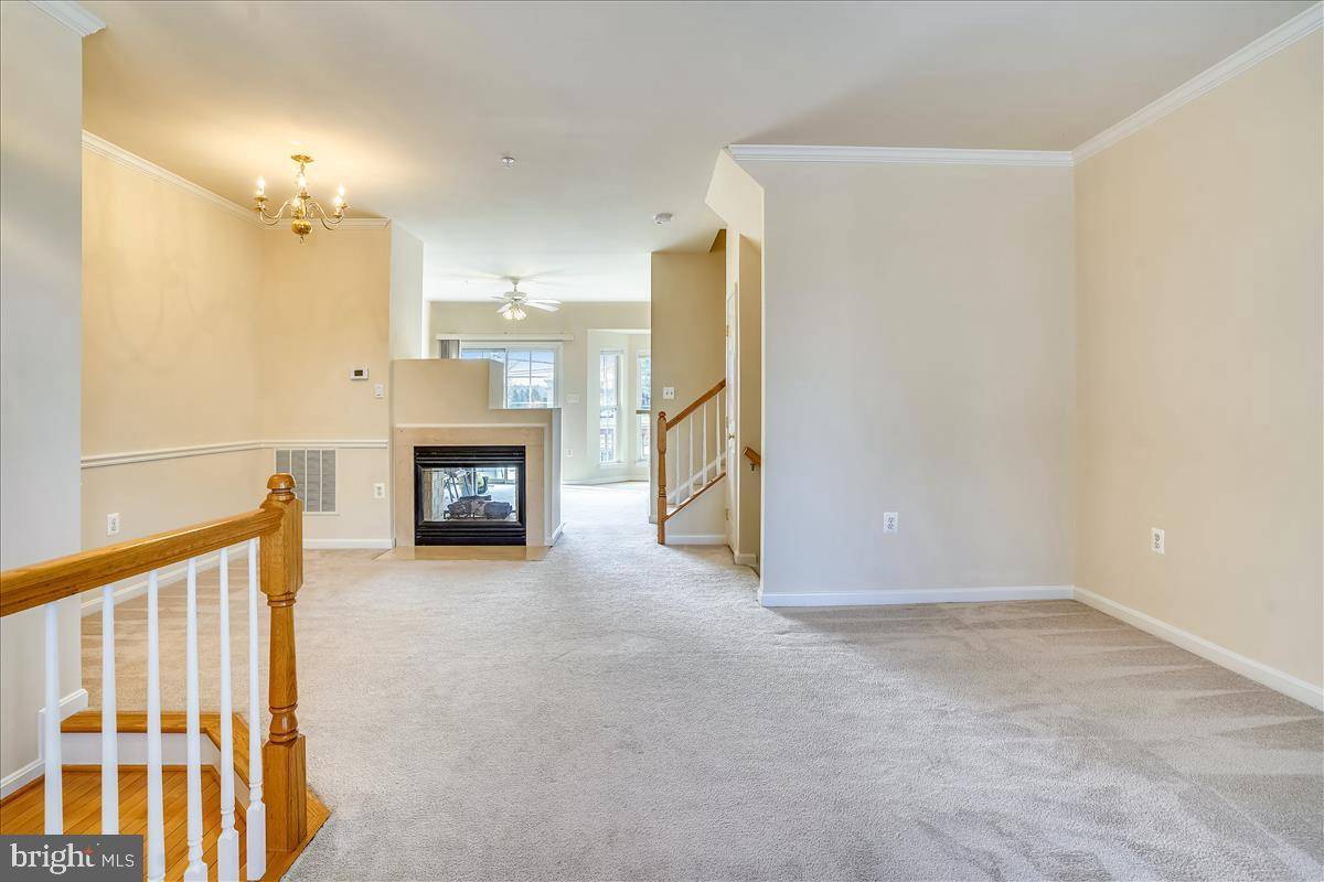 Falls Church, VA 22041,6124 MADISON CREST CT