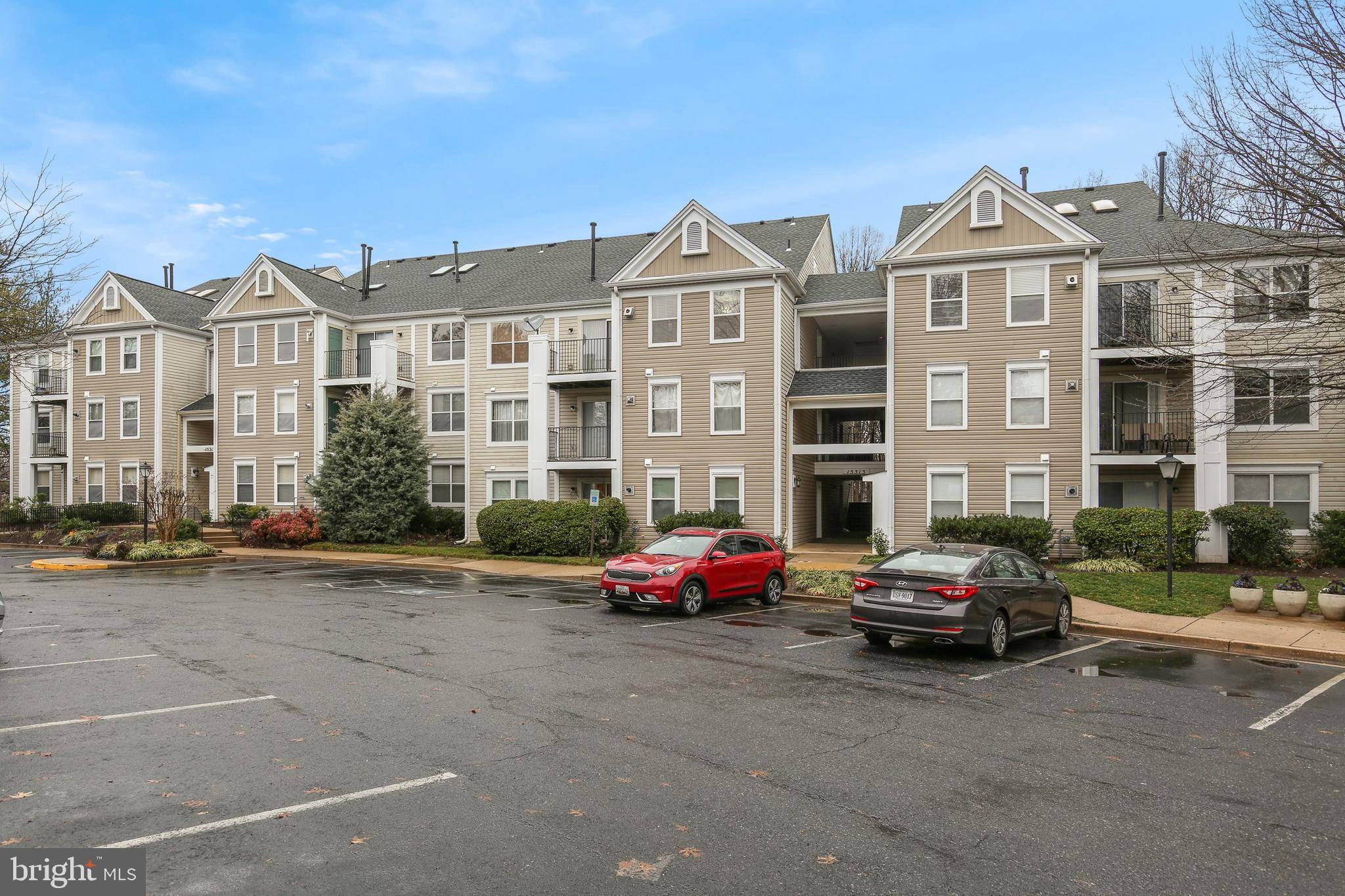 Rockville, MD 20850,15313 DIAMOND COVE TER #11-8