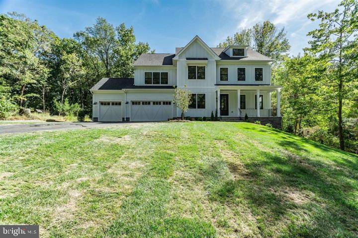 Annandale, VA 22003,8230 ROBEY AVE