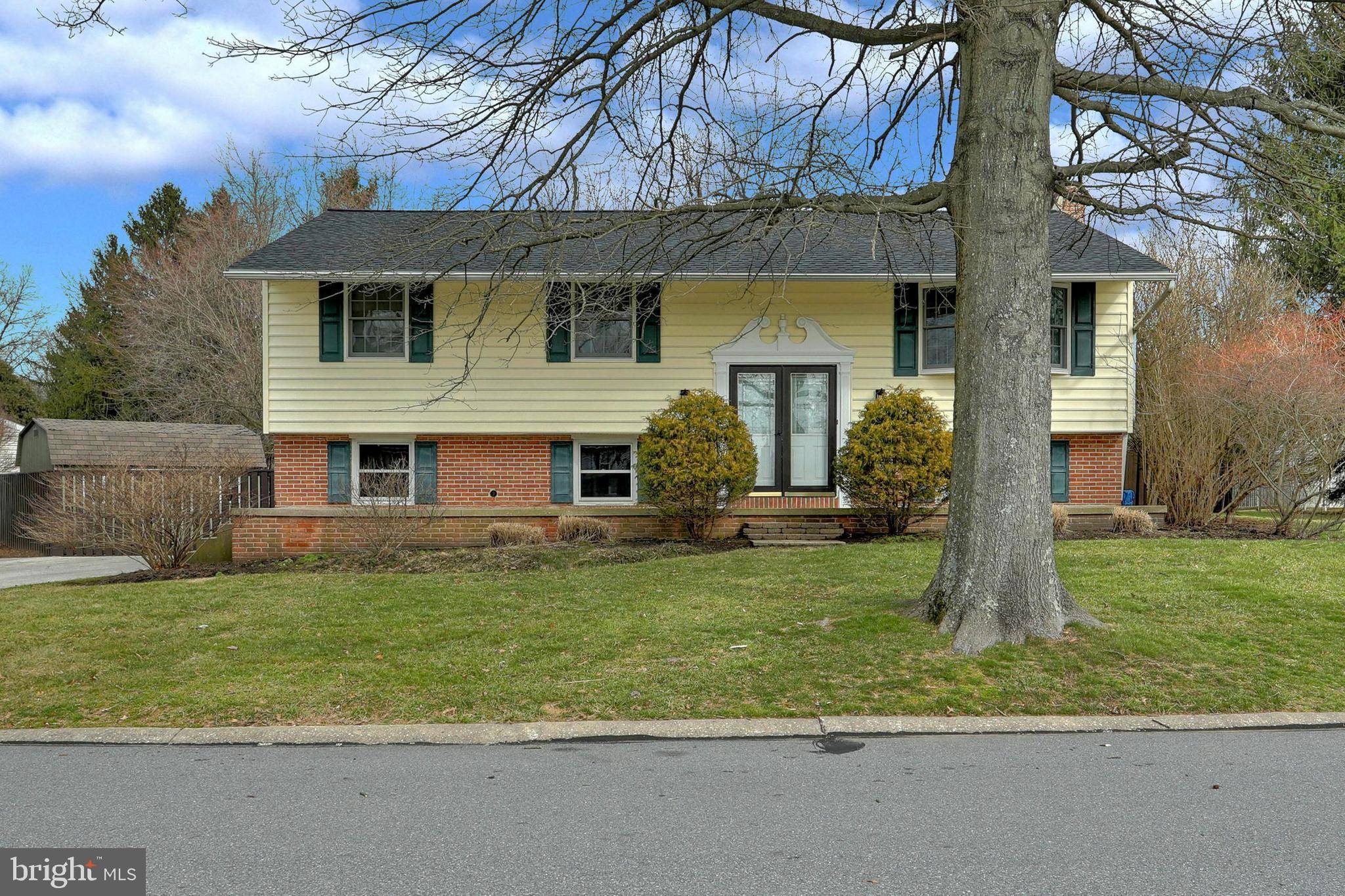 Shrewsbury, PA 17361,90 CROSSWIND DR