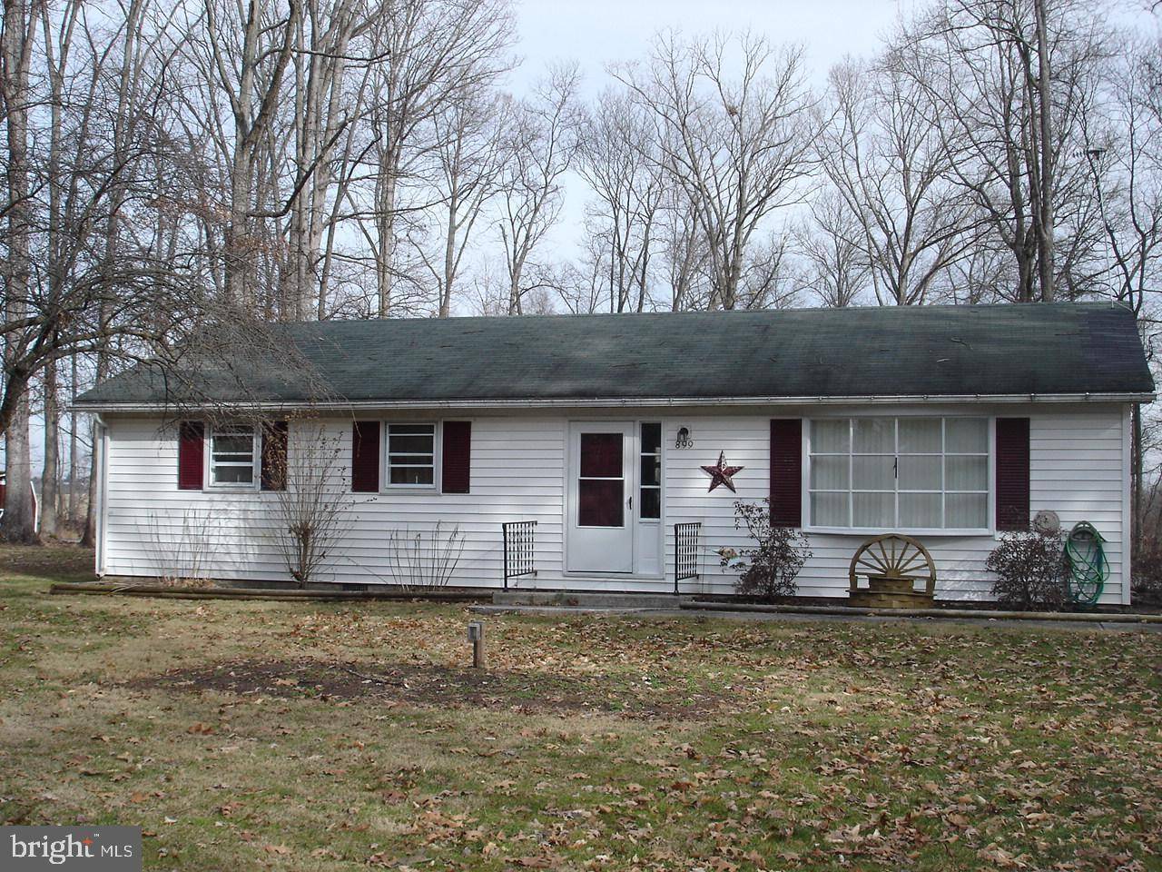 Orrtanna, PA 17353,899 RAILROAD LN