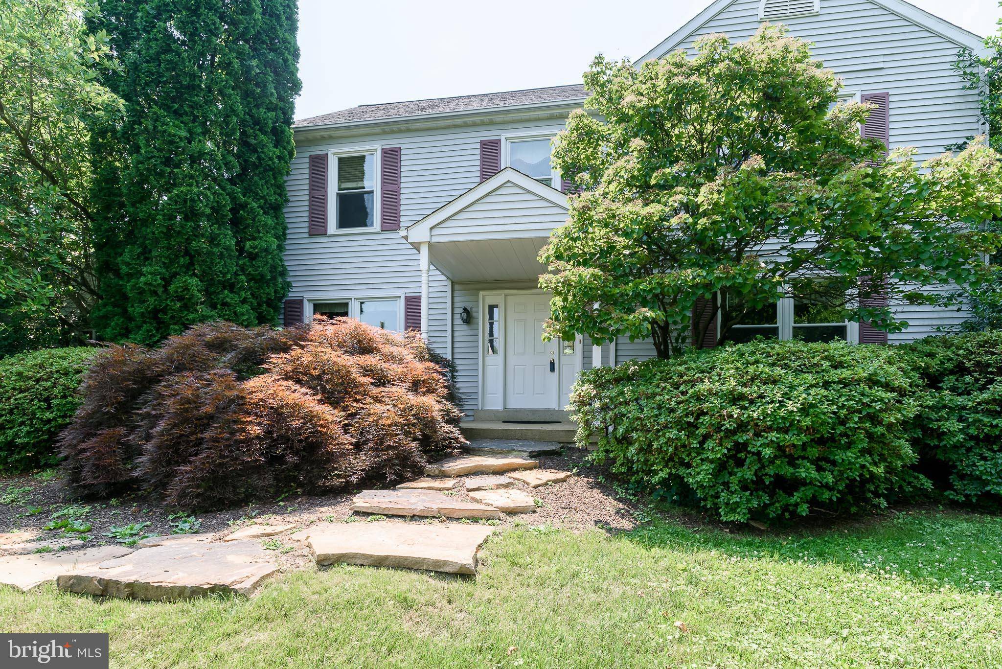 Garnet Valley, PA 19060,716 FEATHERBED LN