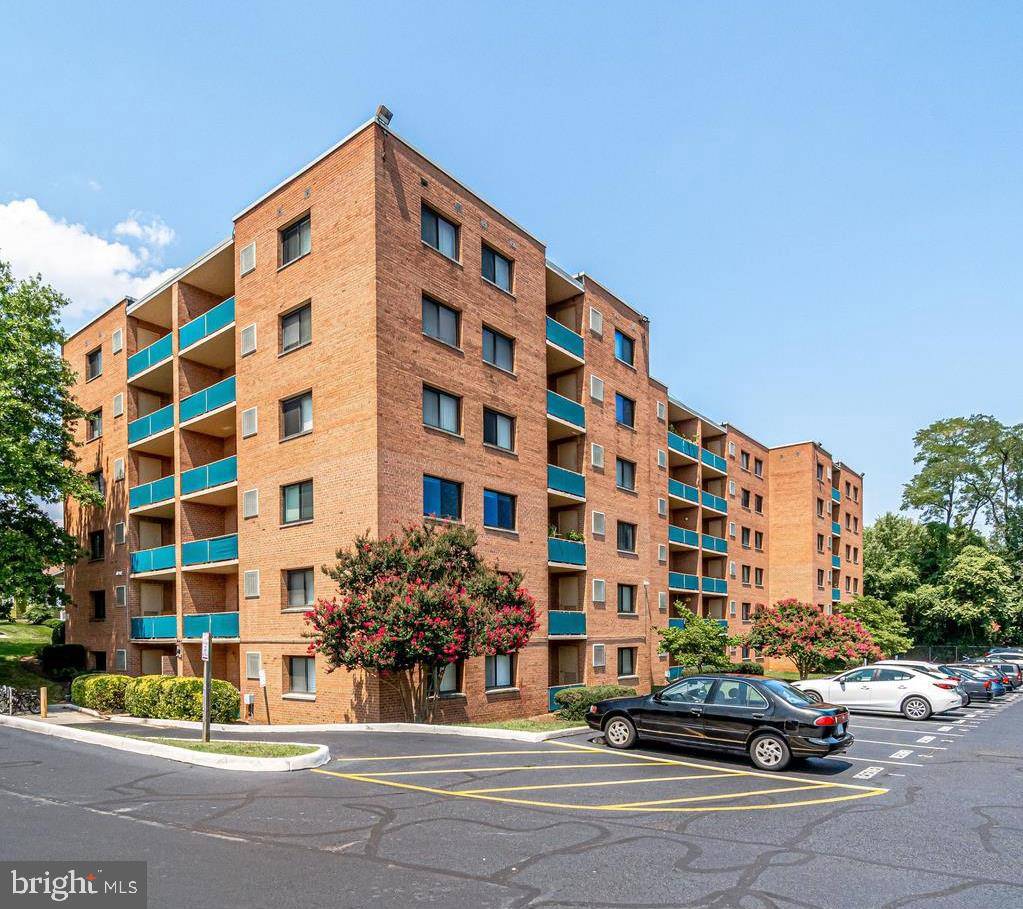 Arlington, VA 22201,1931 N CLEVELAND ST #311