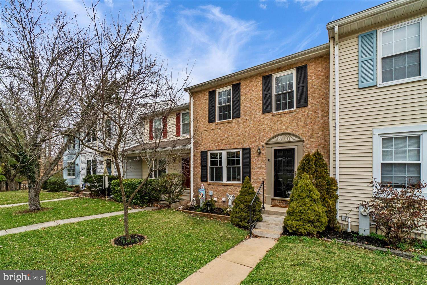 Rosedale, MD 21237,8 HARDWOOD DR