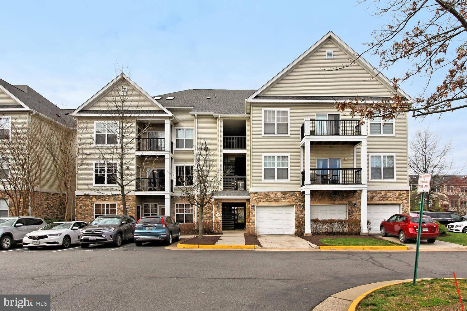 Centreville, VA 20120,5170-E WILLIAM COLIN CT