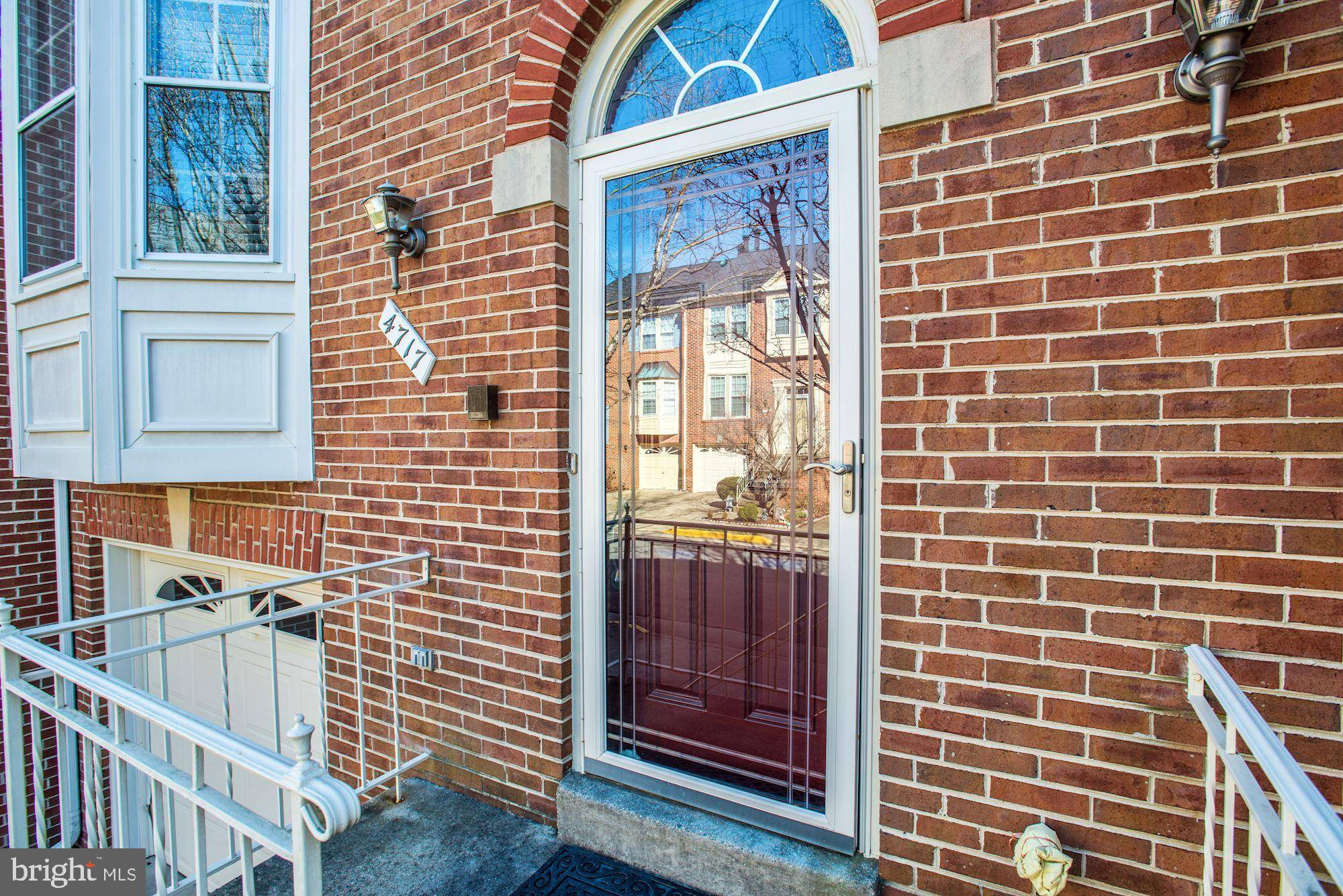 Alexandria, VA 22312,4717 MAJOR CT