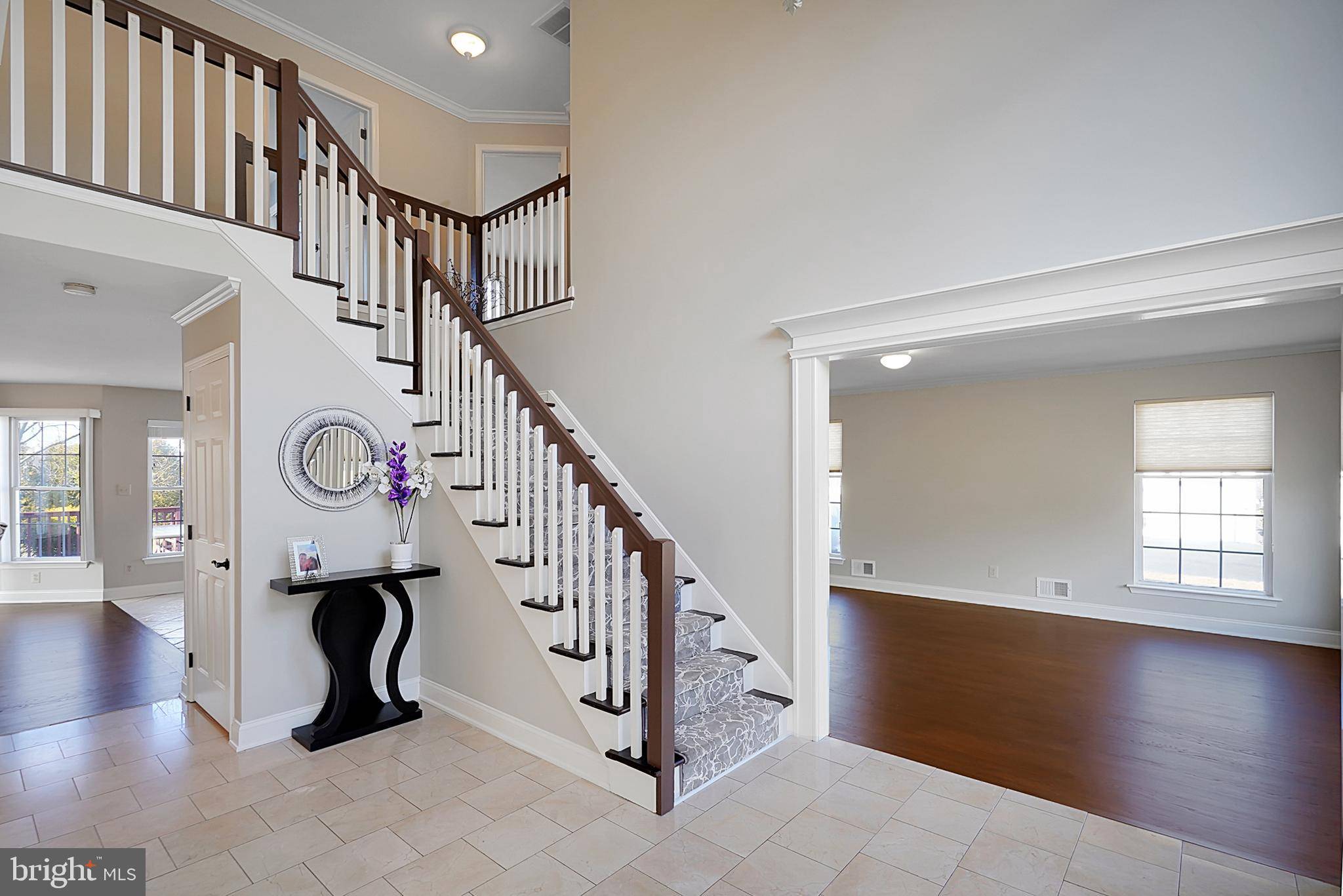 Monroe Township, NJ 08831,22 ROBIN LN