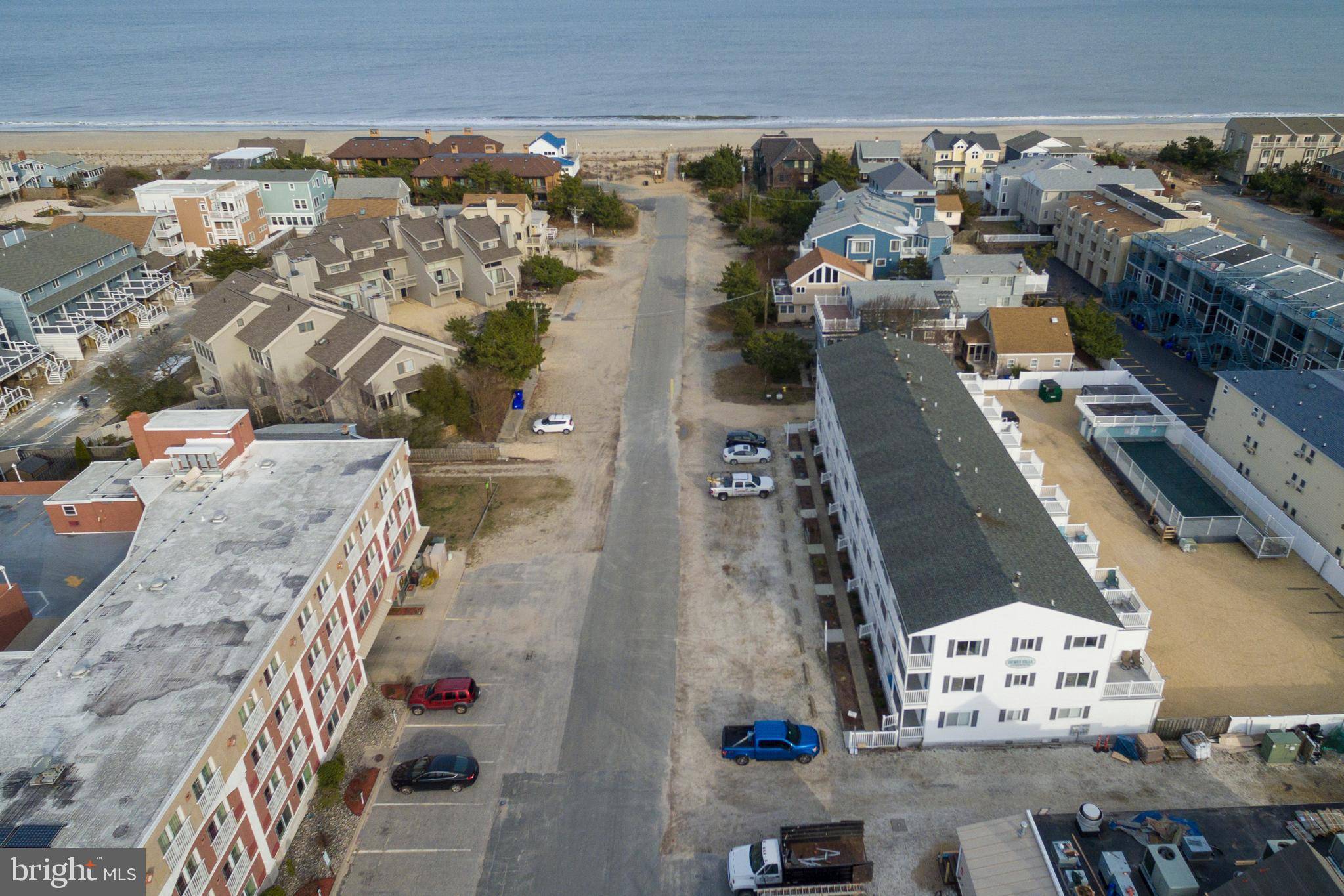 Dewey Beach, DE 19971,24 DICKINSON AVE #7A