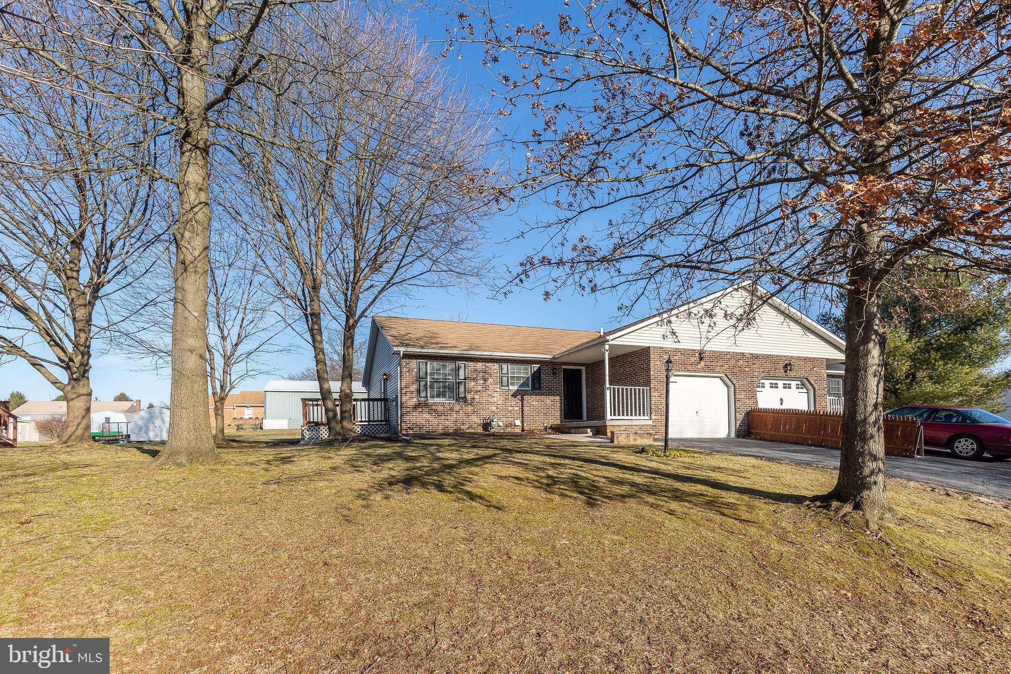 Stewartstown, PA 17363,115 SHAWNEE DR