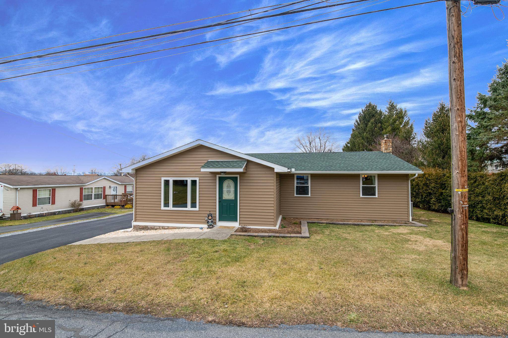 Blandon, PA 19510,351 LINDBERGH AVE