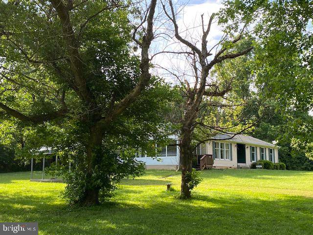 Boyce, VA 22620,1837 SHENANDOAH RIVER LN