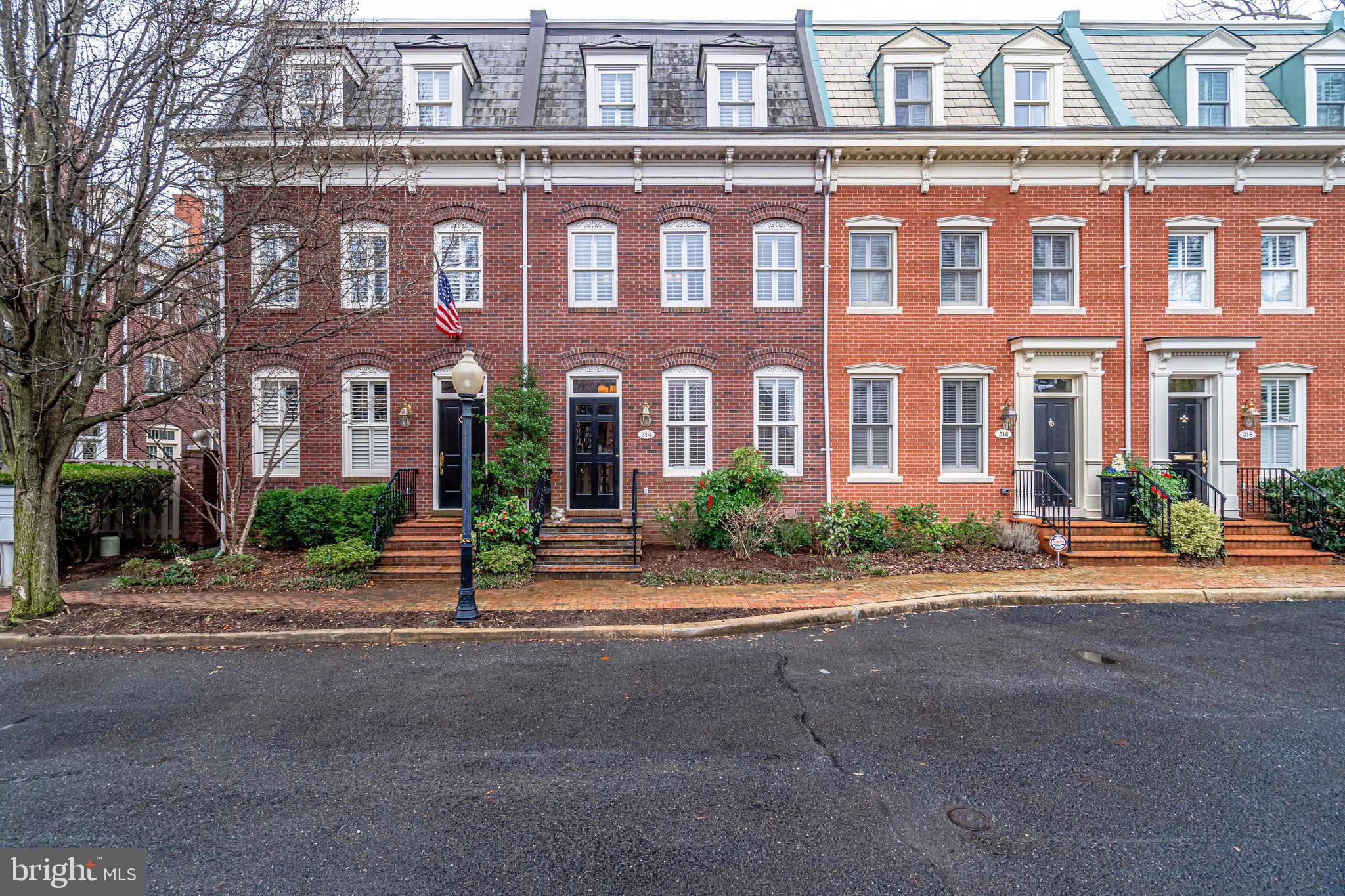 Alexandria, VA 22314,314 N FAIRFAX ST