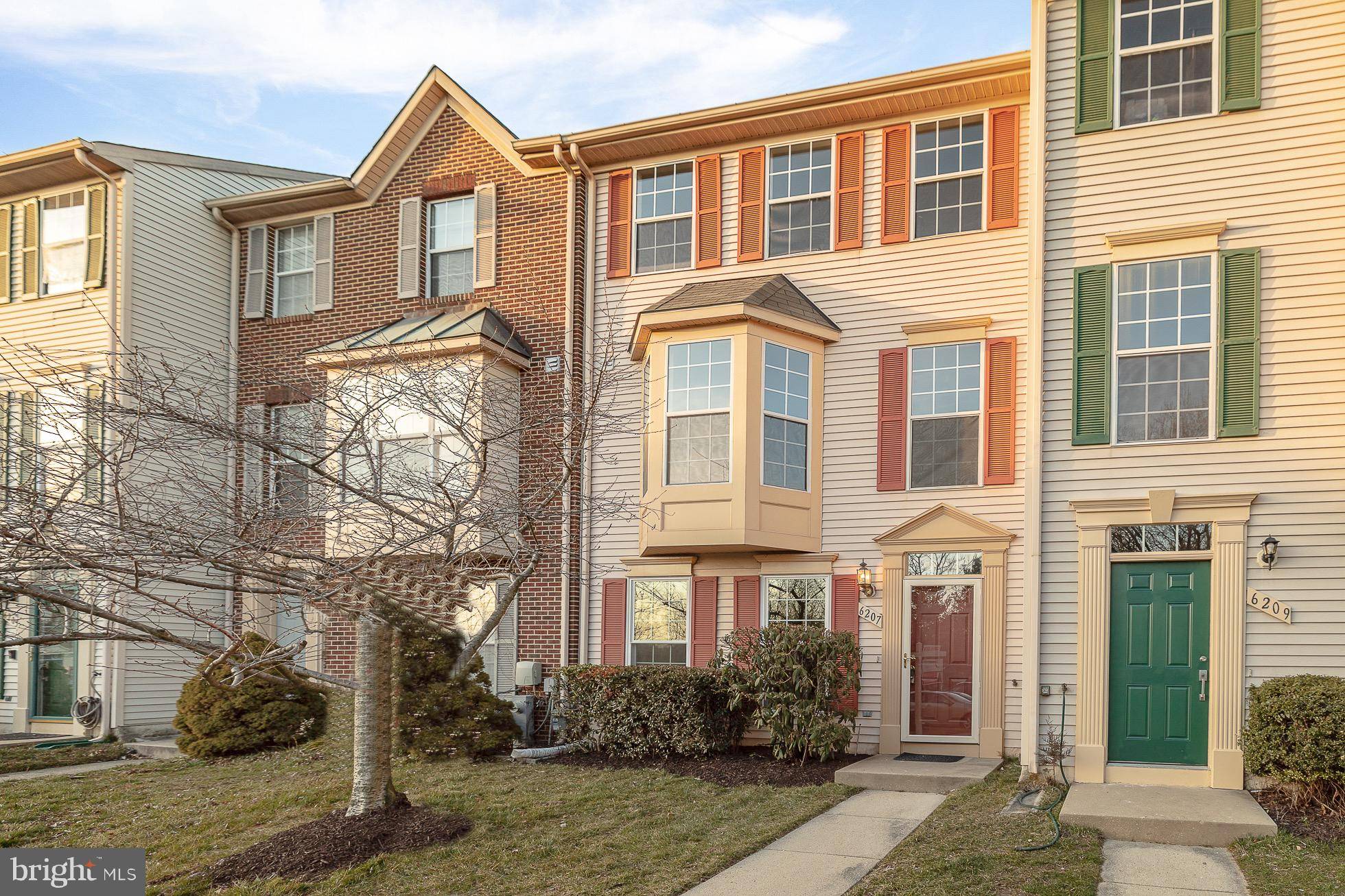 Columbia, MD 21045,6207 YELLOW DAWN CT