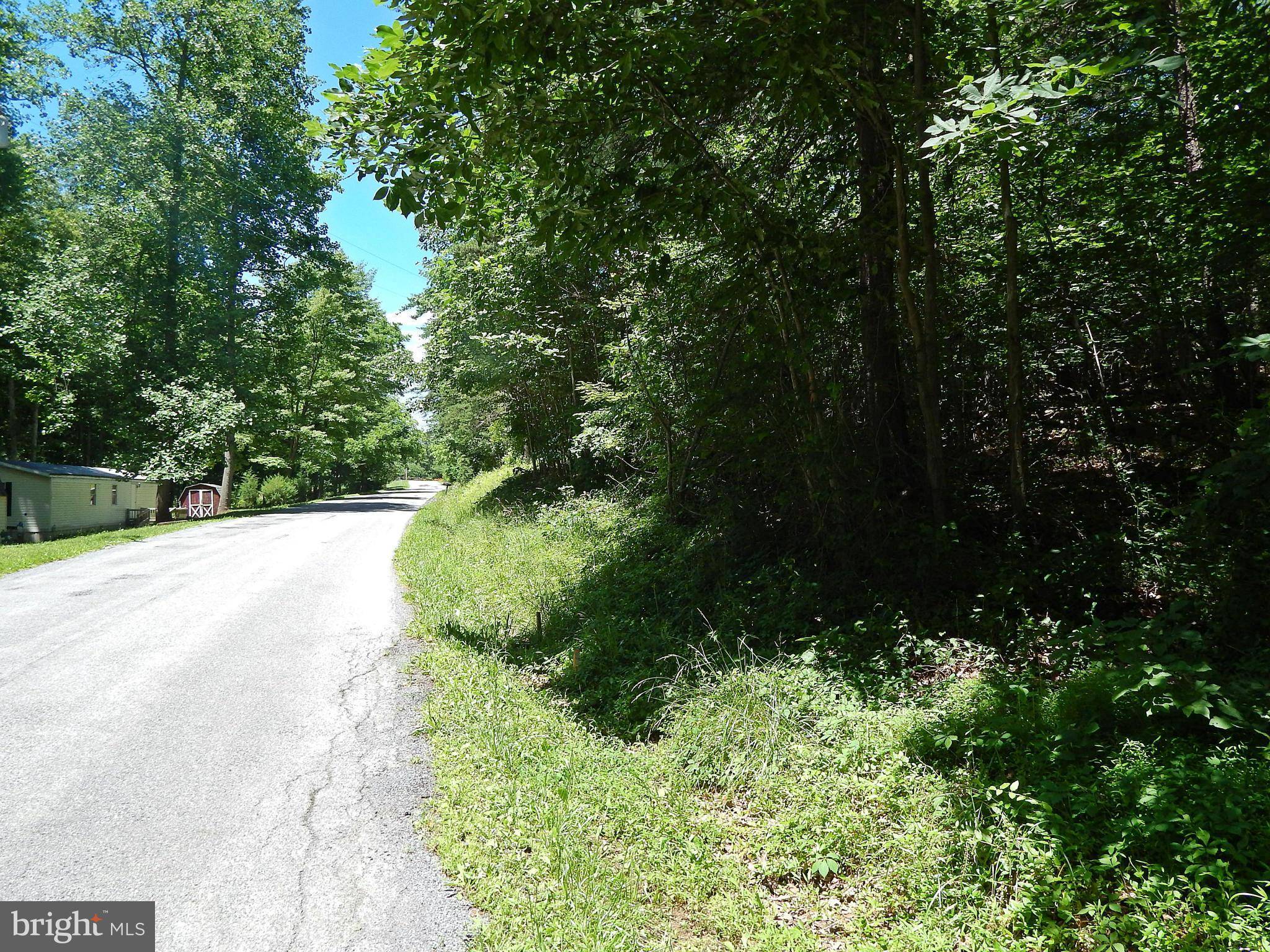 Berkeley Springs, WV 25411,MOUNTAIN RUN RD