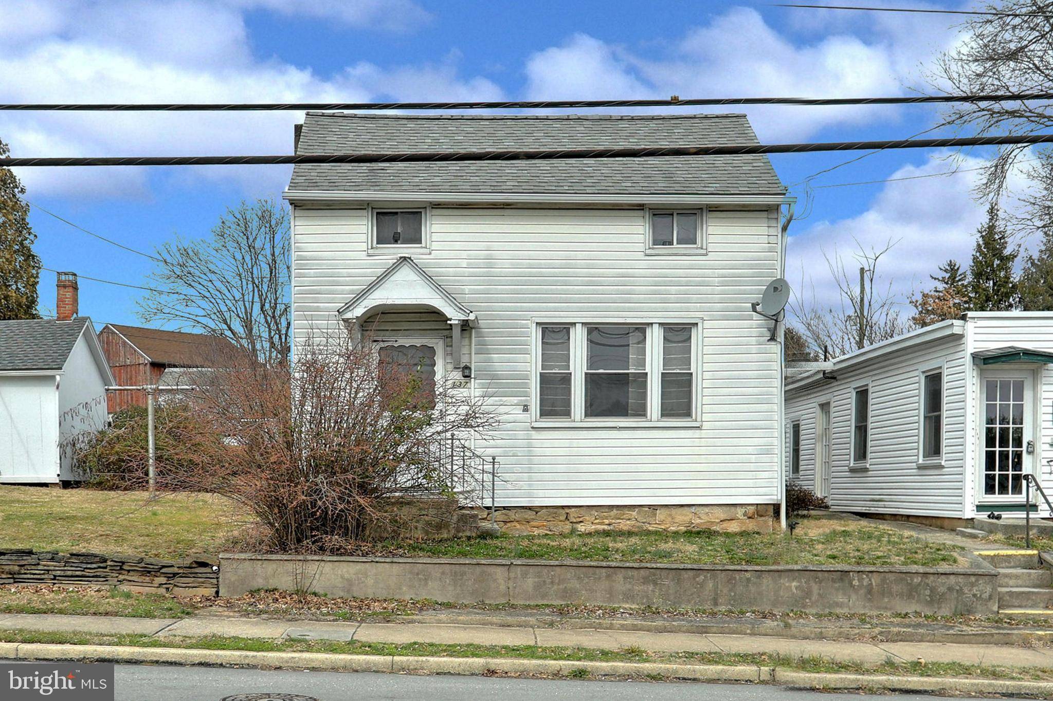 Manchester, PA 17345,137 MAPLE ST