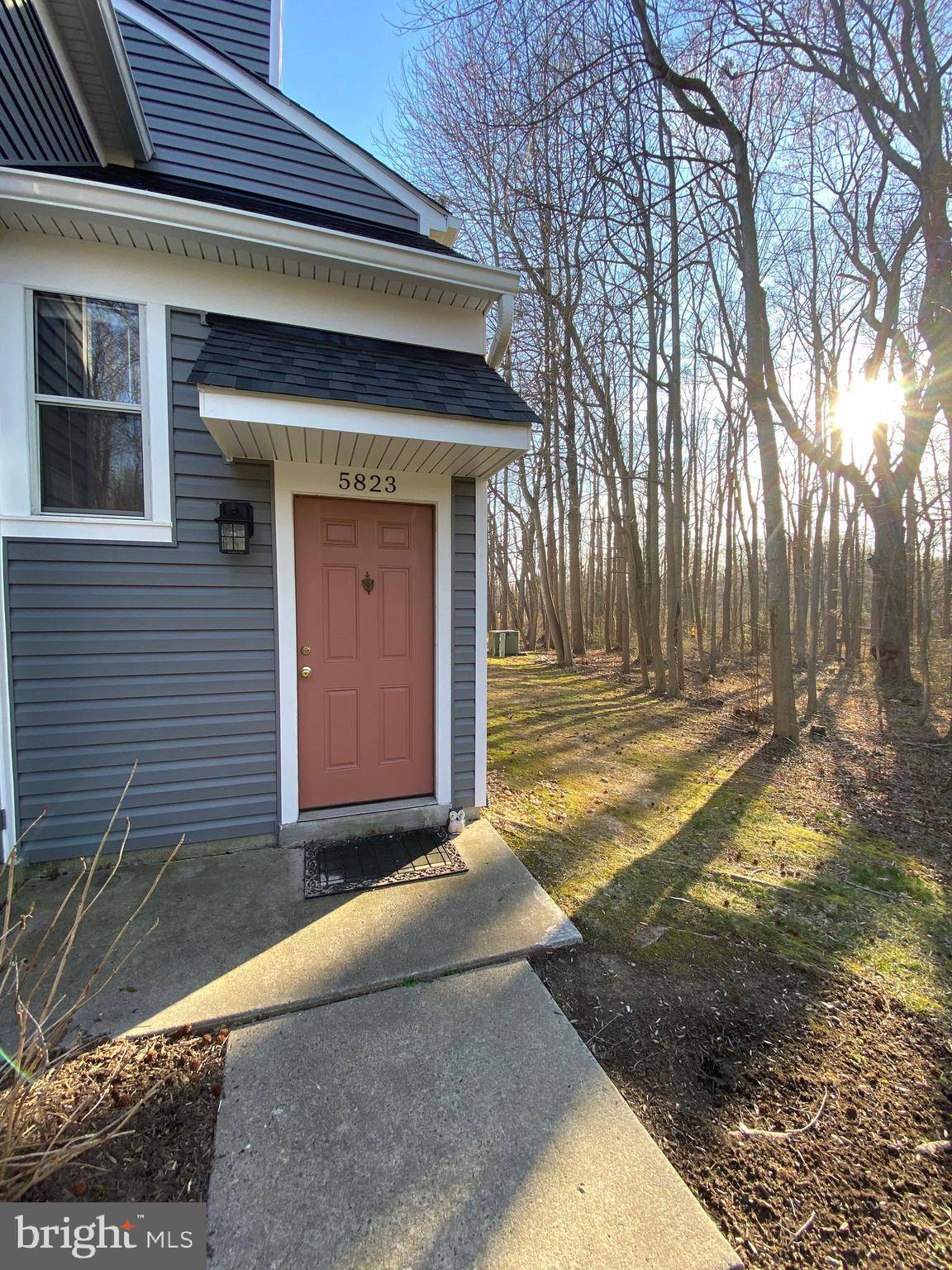 Clifton, VA 20124,5823 ORCHARD HILL CT