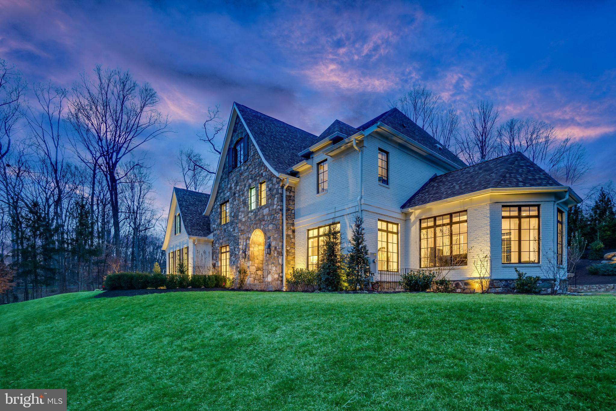 Mclean, VA 22101,6704 LUPINE LN