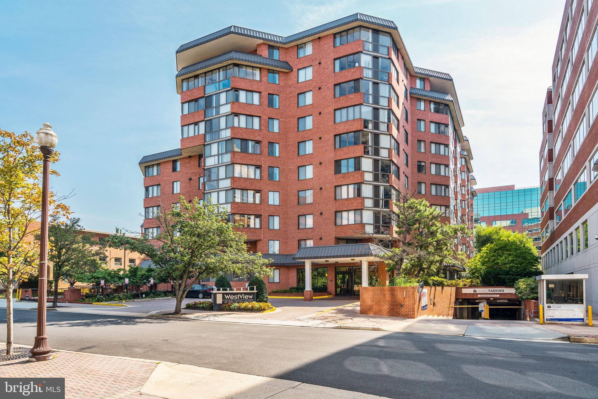 Arlington, VA 22201,1001 N VERMONT ST #301