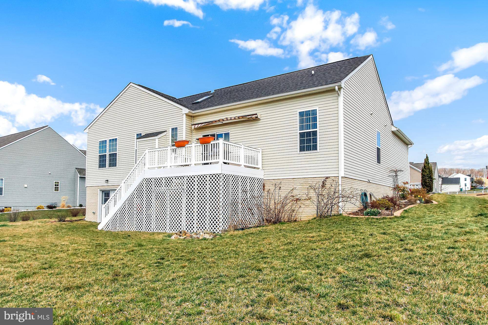 Waynesboro, PA 17268,9968 SKITTLE RUN CT