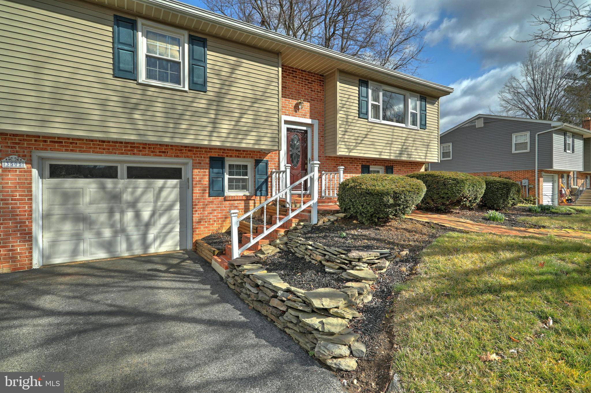 York, PA 17402,3505 CRANMERE LN